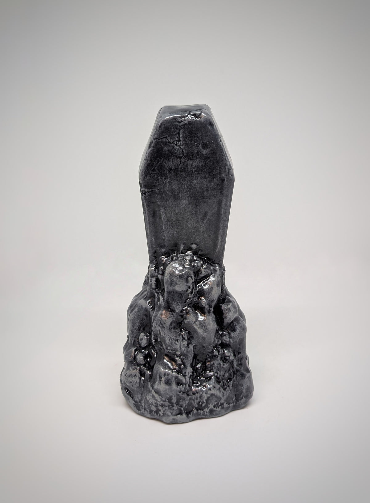 Homunculus Coffin - Hand-Painted Resin 3D Sculpture 6.89in (17.5cm) Dark Art