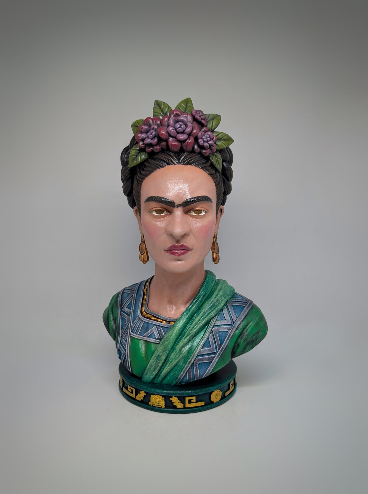 Frida Kahlo Bust Sculpture 3D Resin Hand Painted 10.83" (27.5 cm) Art Figure