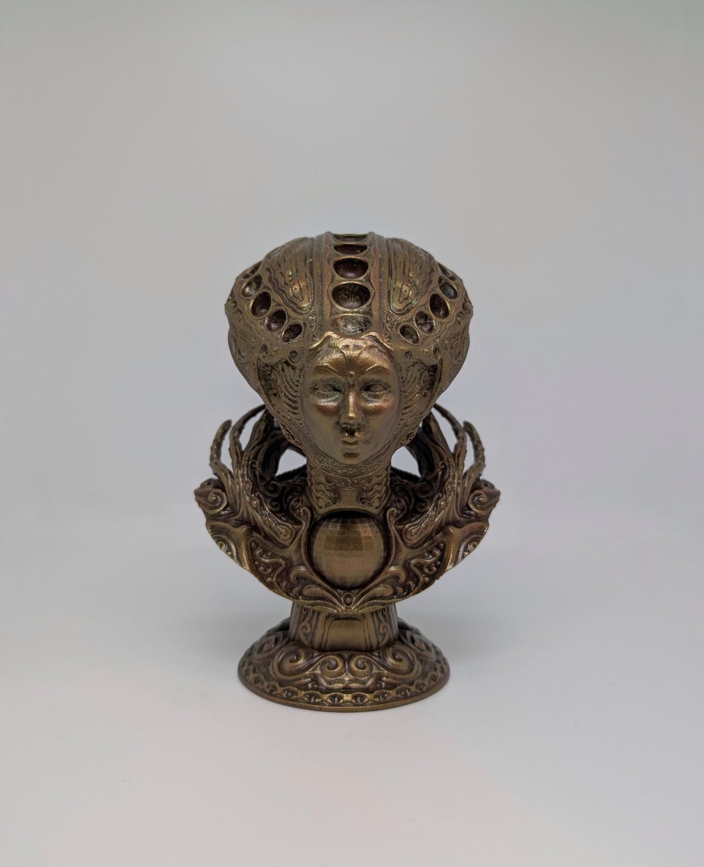 Inspired Frank Herbert's Dune Queen 3D Resin Sculpture / Height 5.5" (14 cm / 140 mm)