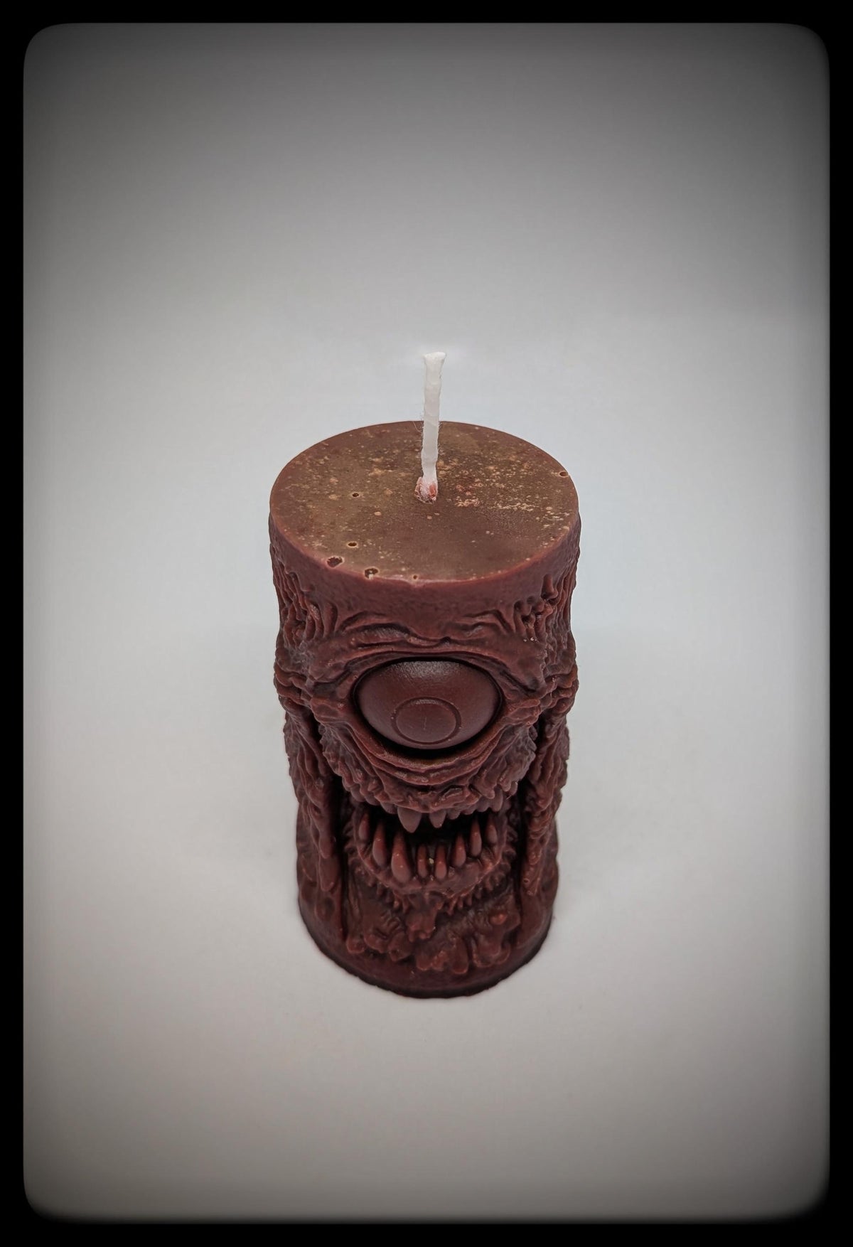 One-Eyed Monster Candle, Height 3.54 in (9 cm) Dark Art Gothic /Sci-Fi Decor