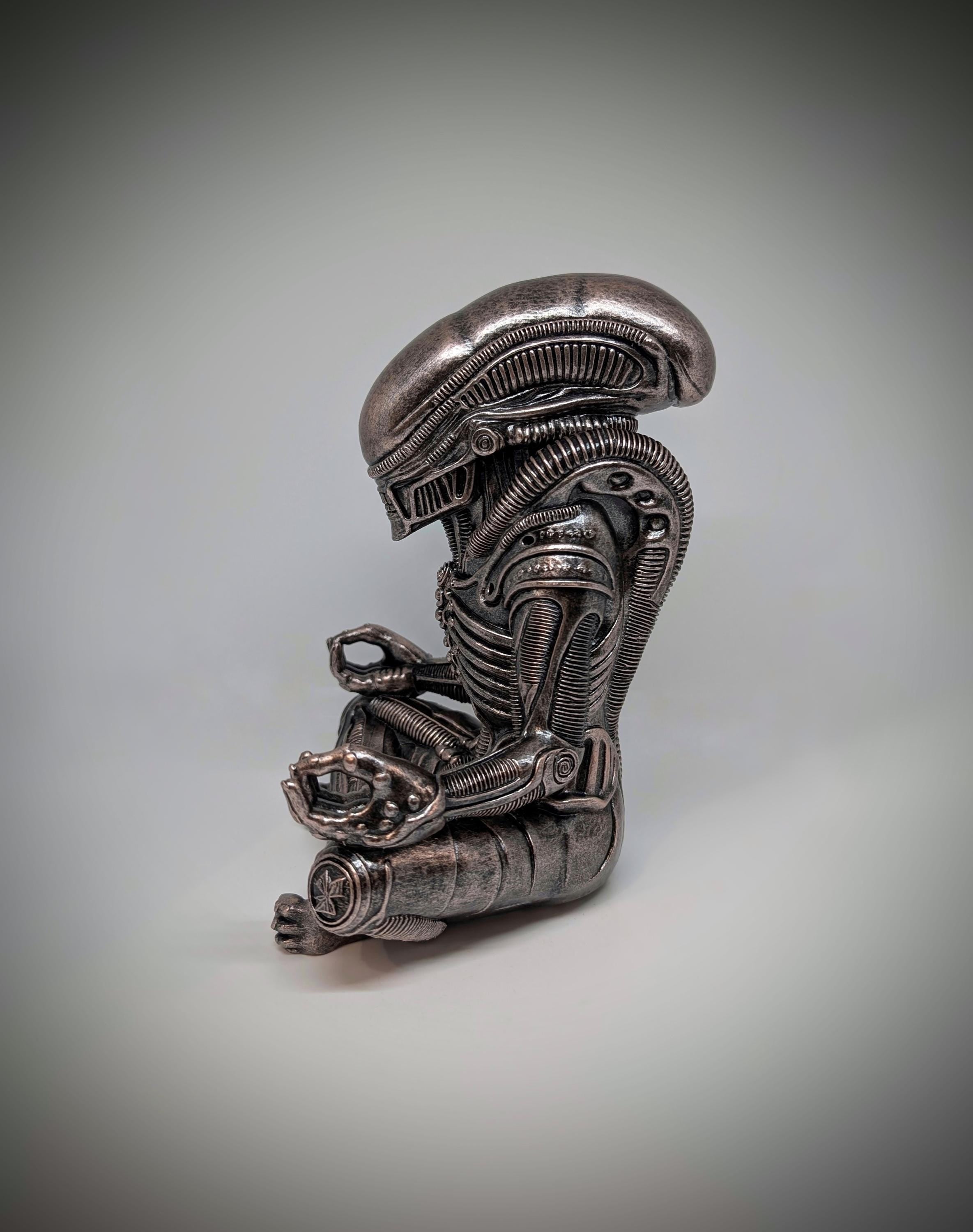 Inspired H.R. Giger Alien Xenomorph Figure 9in (23 cm) 3D Resin
