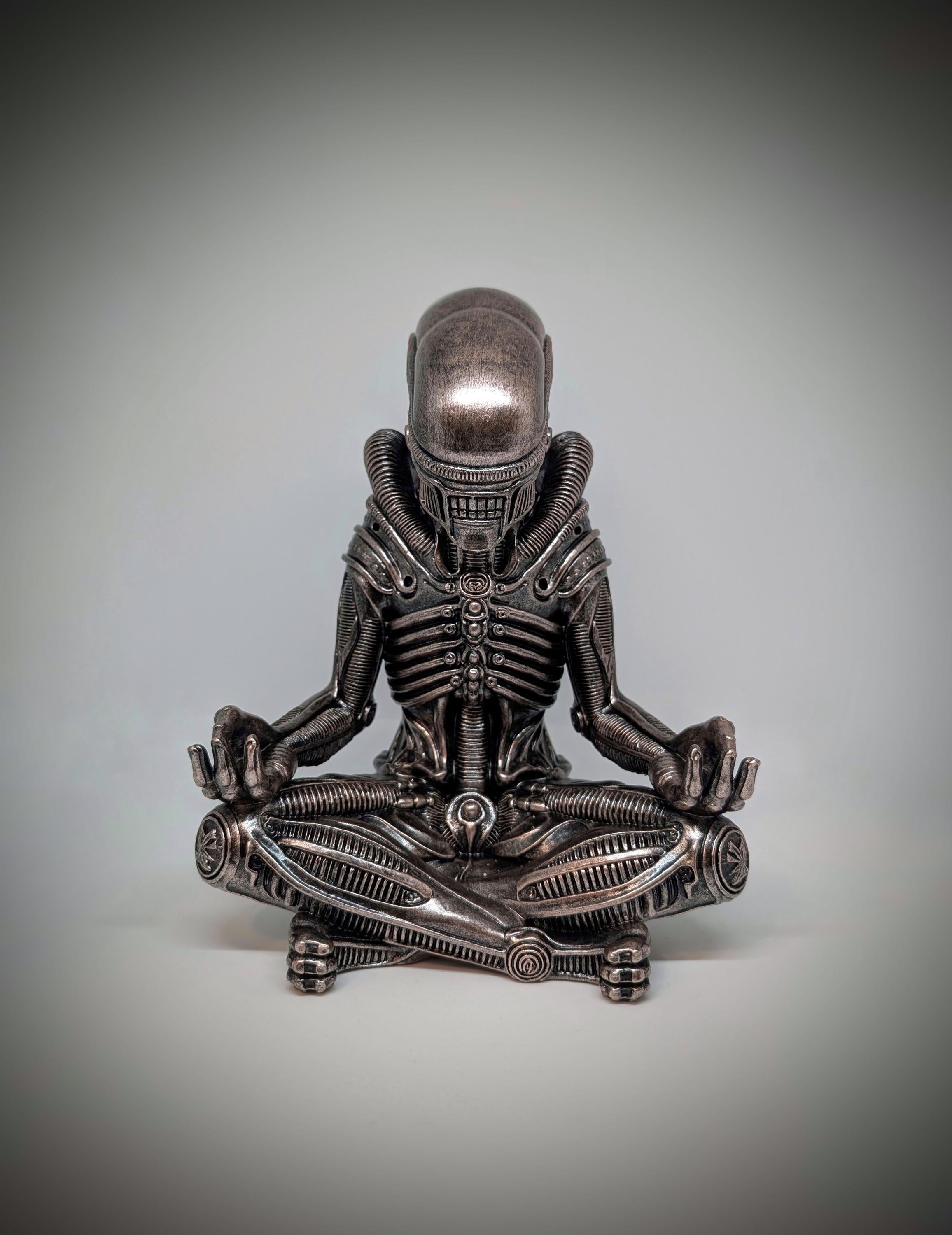 Inspired H.R. Giger Alien Xenomorph Figure 9in (23 cm) 3D Resin