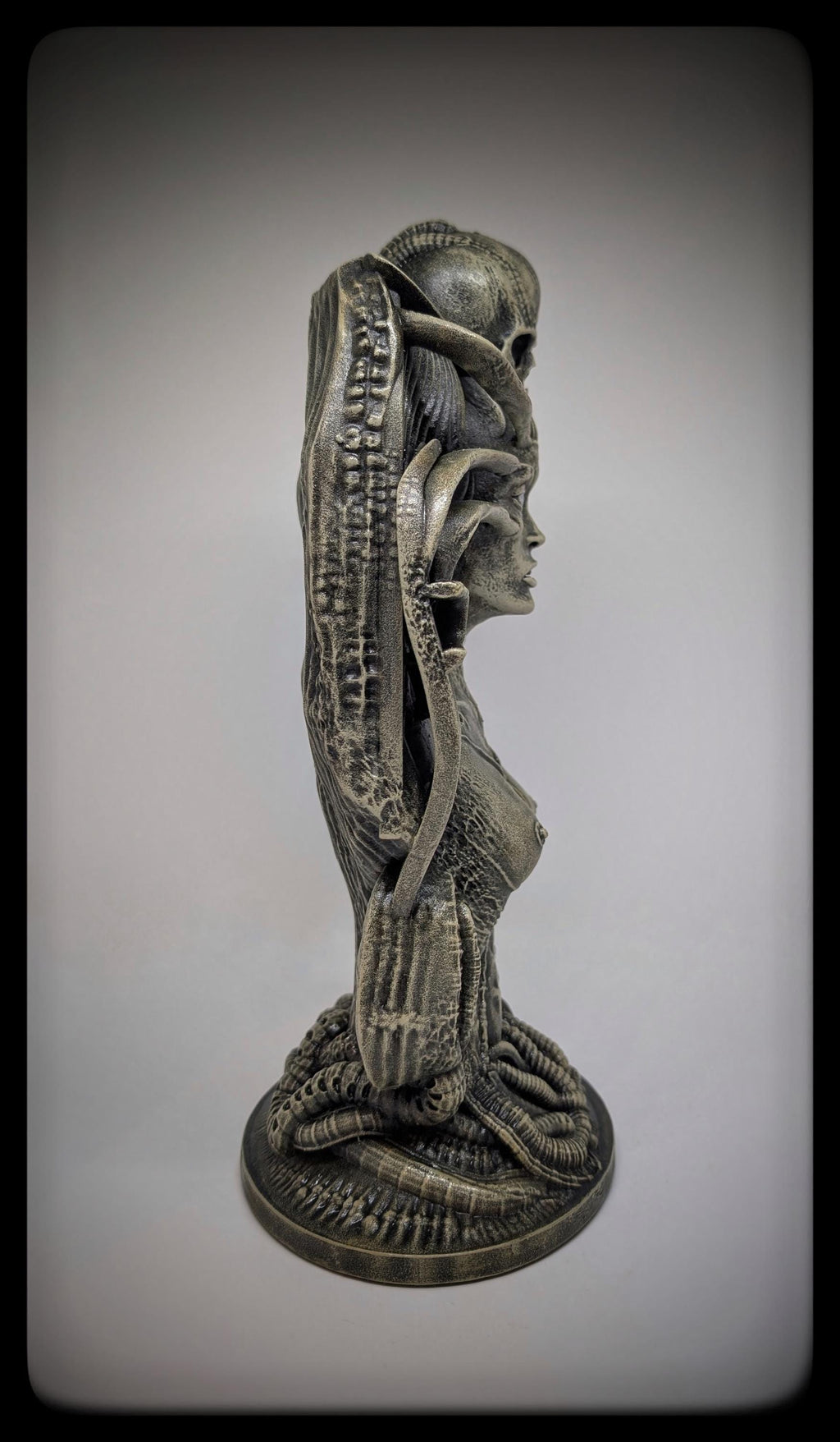 Inspired by H.R. Giger - Anima Mia 3D Resin Sculpture Height 11.4in (29 cm/290mm)