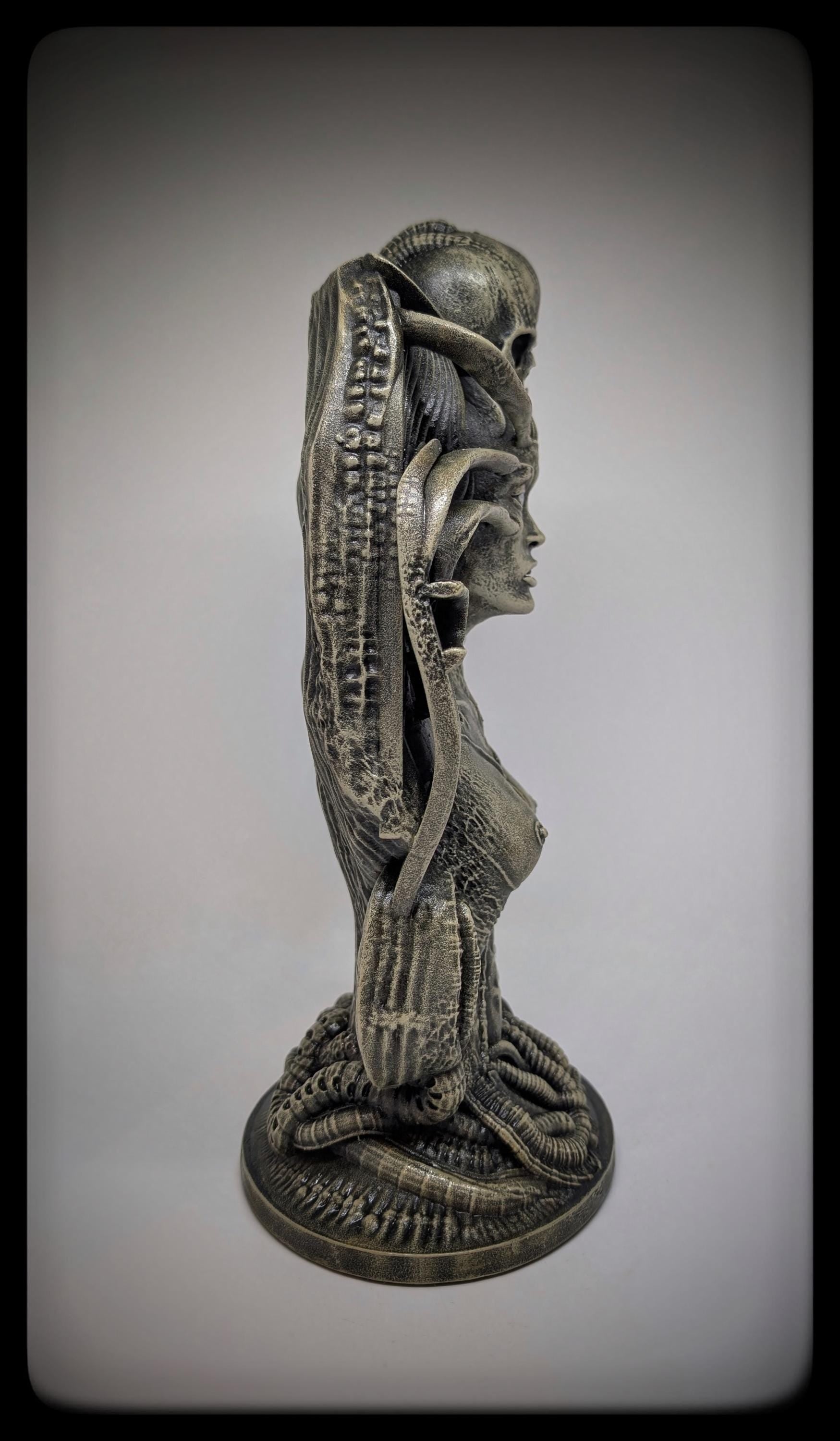 Inspired by H.R. Giger - Anima Mia 3D Resin Sculpture Height 11.4in (29 cm/290mm)