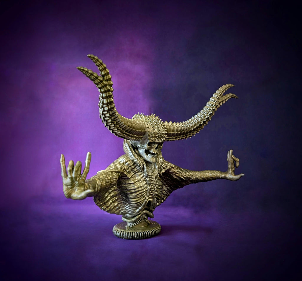 Inspired by H.R. Giger – Dead Star / design Carlito Brigante / 3D resin sculpture height 9 in (23 cm/230mm)