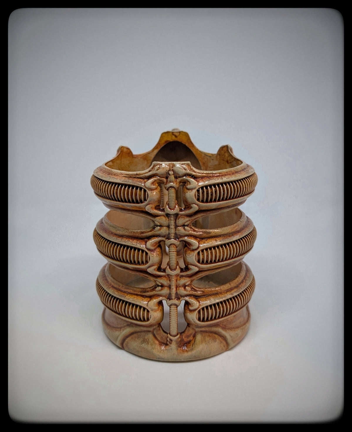 Biomecha Mug Holder – 3D Printed Resin, Hand-Painted Sci-Fi Art, Fits Beer Glass