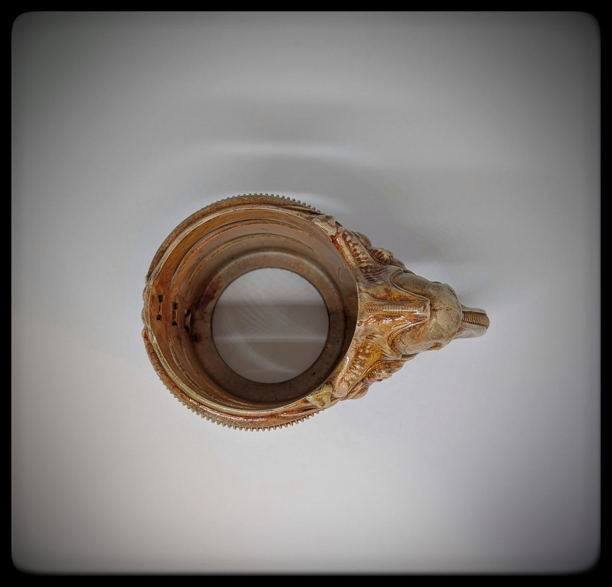 Biomecha Mug Holder – 3D Printed Resin, Hand-Painted Sci-Fi Art, Fits Beer Glass
