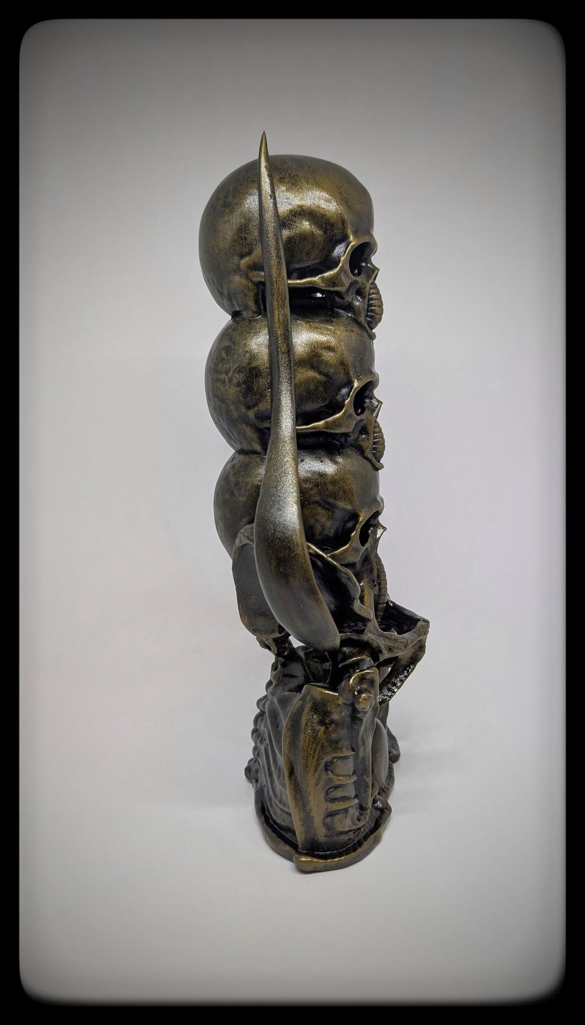 Biomechanical Art - Harkonnen 3D resin ABS like 11.42" (29 cm / 290 mm)