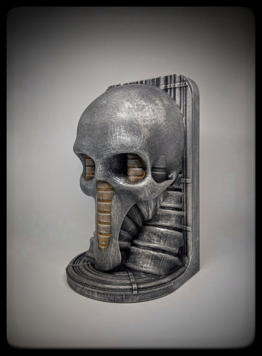 Biomechanical Art – Biomechanical Skull Height: 10.24 in (26 cm) 3D Resin Wall or Freestanding Sculpture
