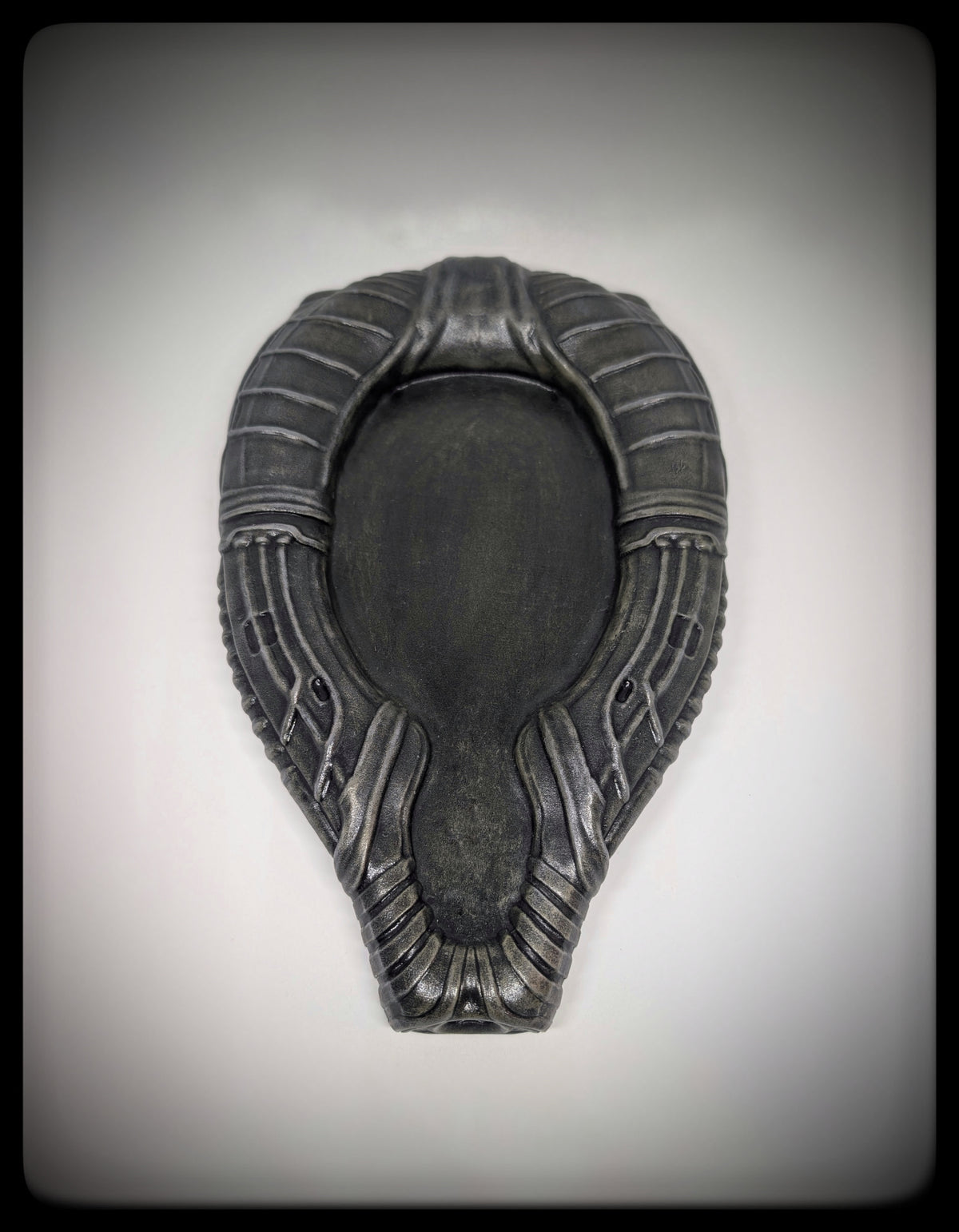 Alien Prometheus Engineer / Space Jockey Helmet – 3D Resin Sculpture 11 in (28 cm)