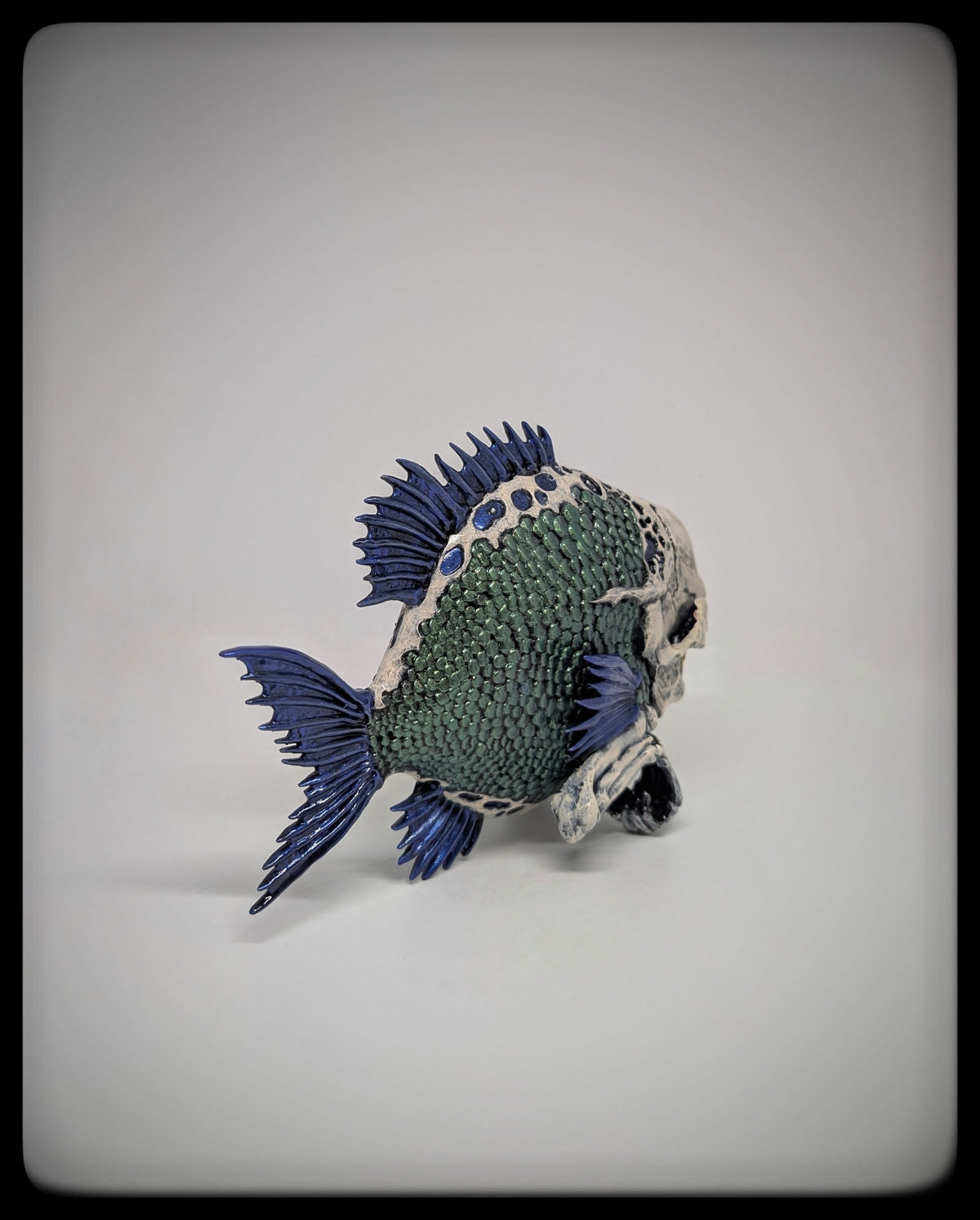 Inspired by Gerald Brom - Fish Monster Resin 3D Sculpture / Length: 7.68 in (19.5 cm)