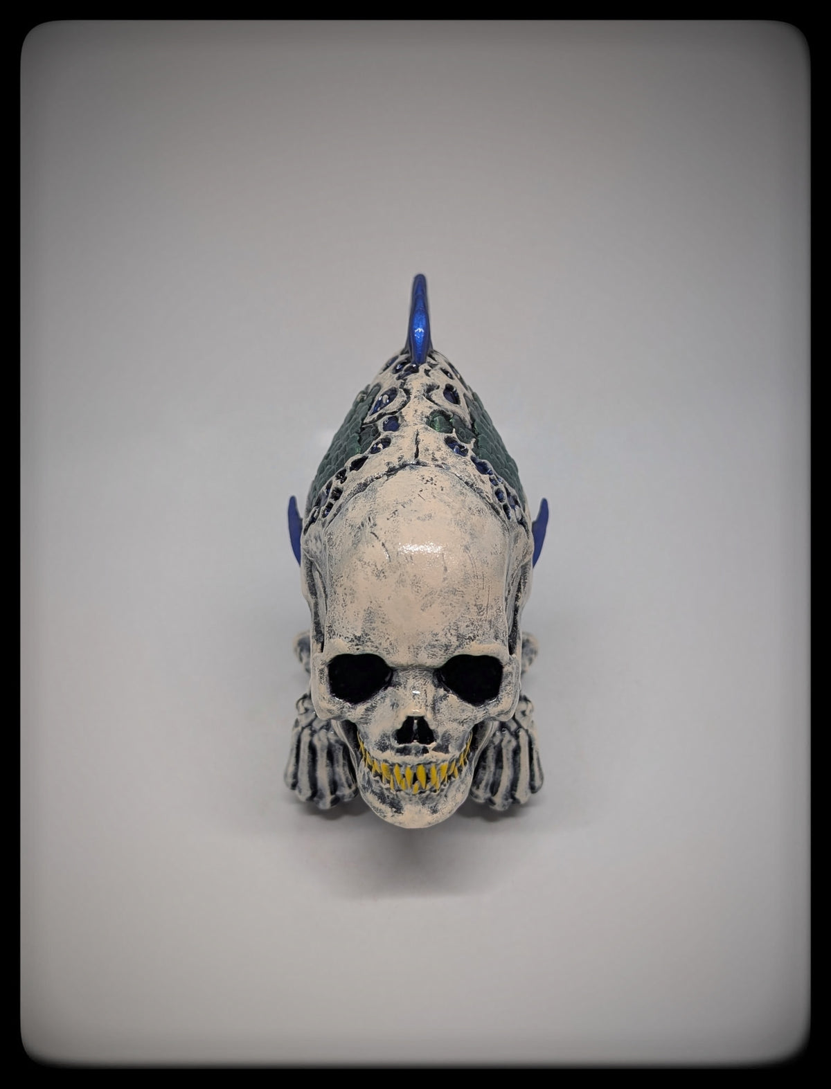 Inspired by Gerald Brom - Fish Monster Resin 3D Sculpture / Length: 7.68 in (19.5 cm)
