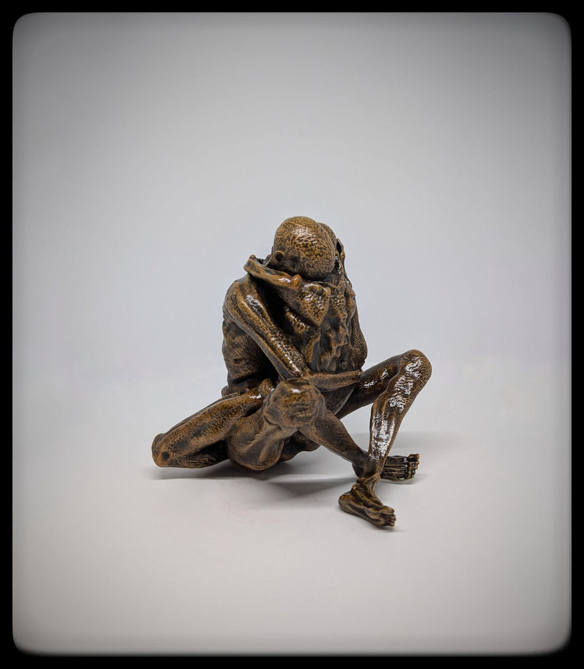 Inspired by Z.B. – The Embrace – 3D Resin Sculpture Height 5.9 in (15 cm)