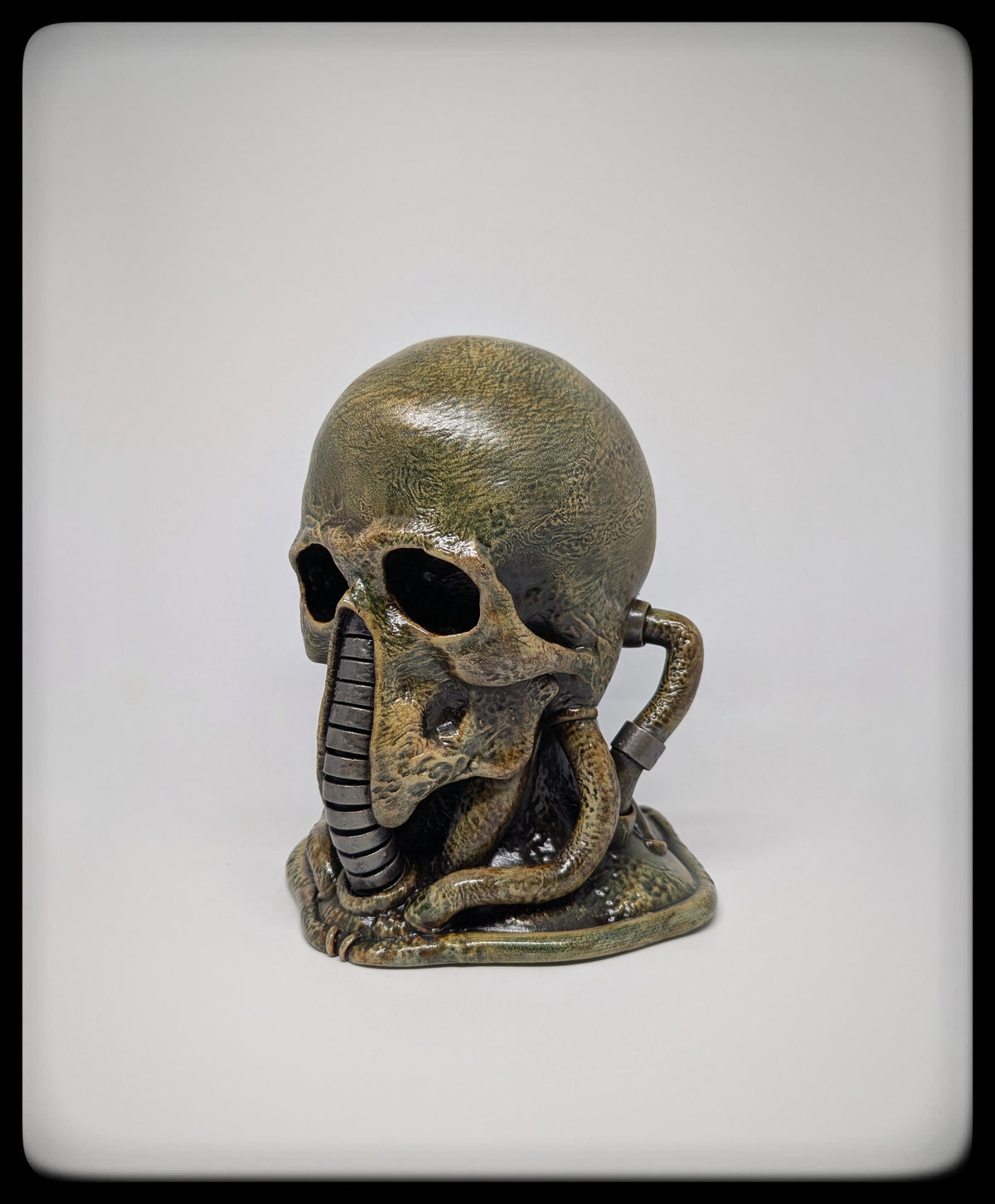 Biomechanical Art – Harkonnen Skull Hand-Painted Resin Sculpture 7.09" (18 cm)