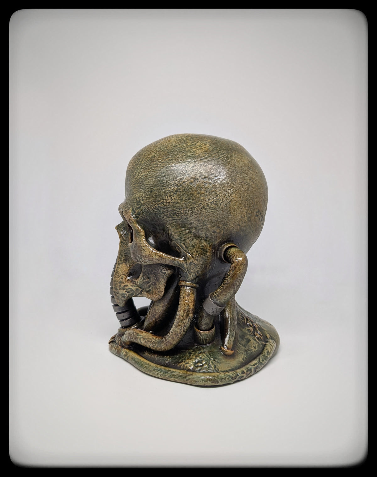 Biomechanical Art – Harkonnen Skull Hand-Painted Resin Sculpture 7.09" (18 cm)
