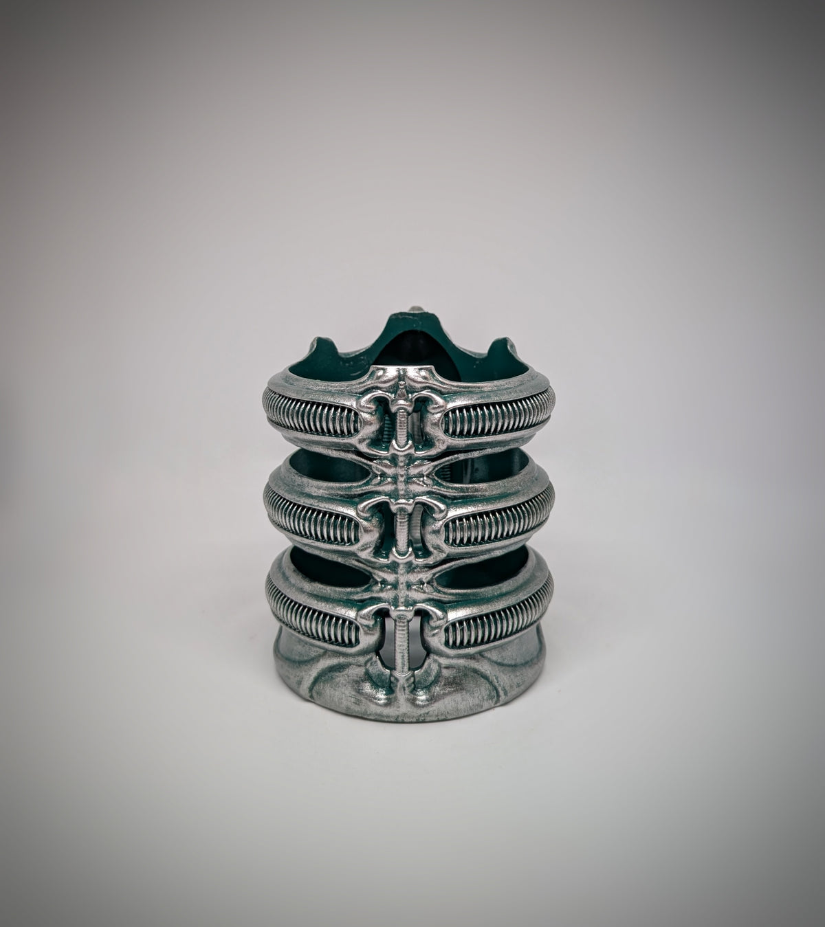 Biomecha Mug Holder – 3D Printed Resin, Hand-Painted Sci-Fi Art, Fits Beer Glass