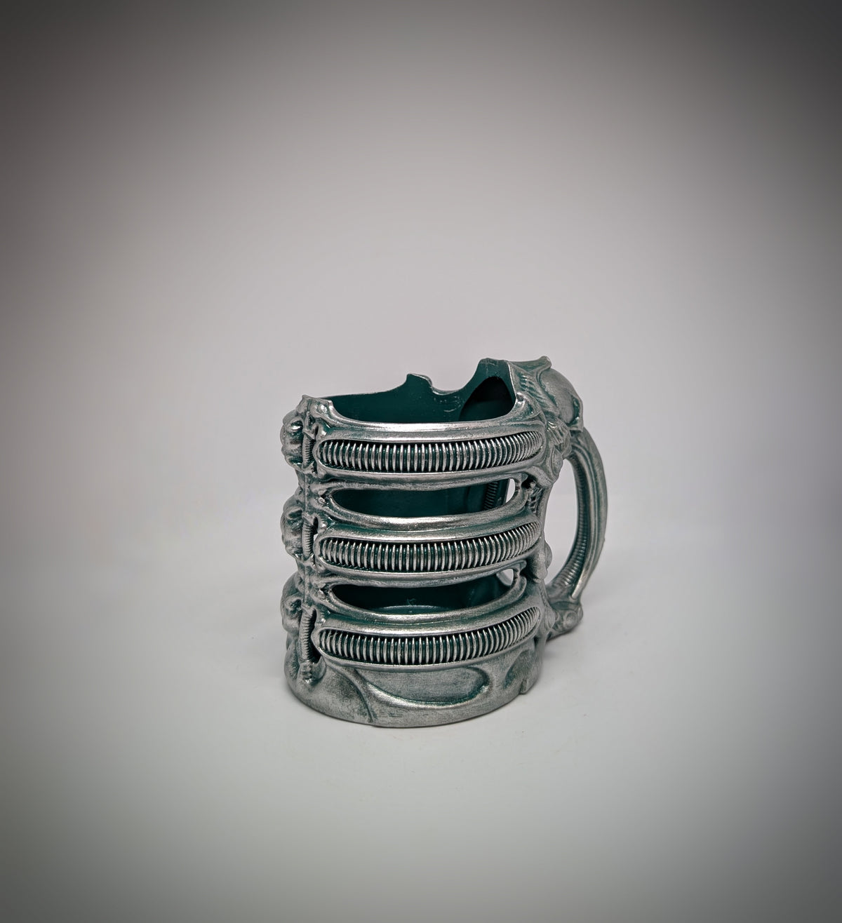 Biomecha Mug Holder – 3D Printed Resin, Hand-Painted Sci-Fi Art, Fits Beer Glass