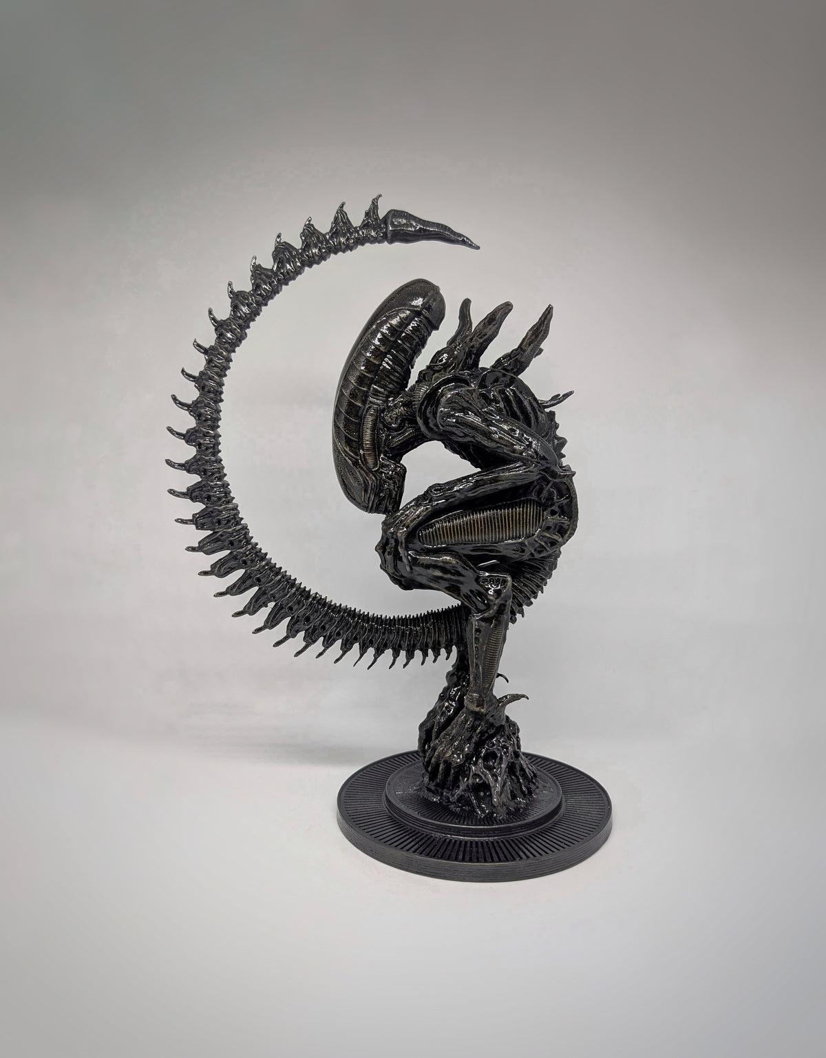 Alien Xenomorph Birth 3D Printed Resin Figure Hand-Painted 12.2" (31cm) Sci-Fi Art