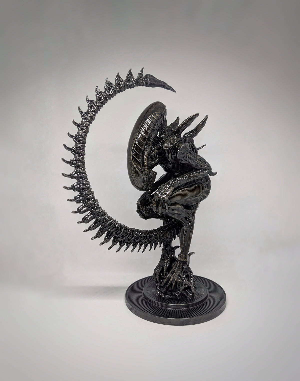 Alien Xenomorph Birth 3D Printed Resin Figure Hand-Painted 12.2" (31cm) Sci-Fi Art