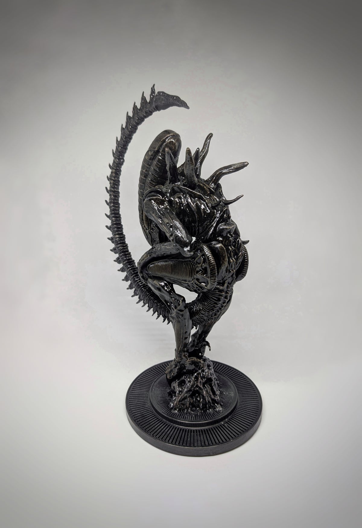 Alien Xenomorph Birth 3D Printed Resin Figure Hand-Painted 12.2" (31cm) Sci-Fi Art
