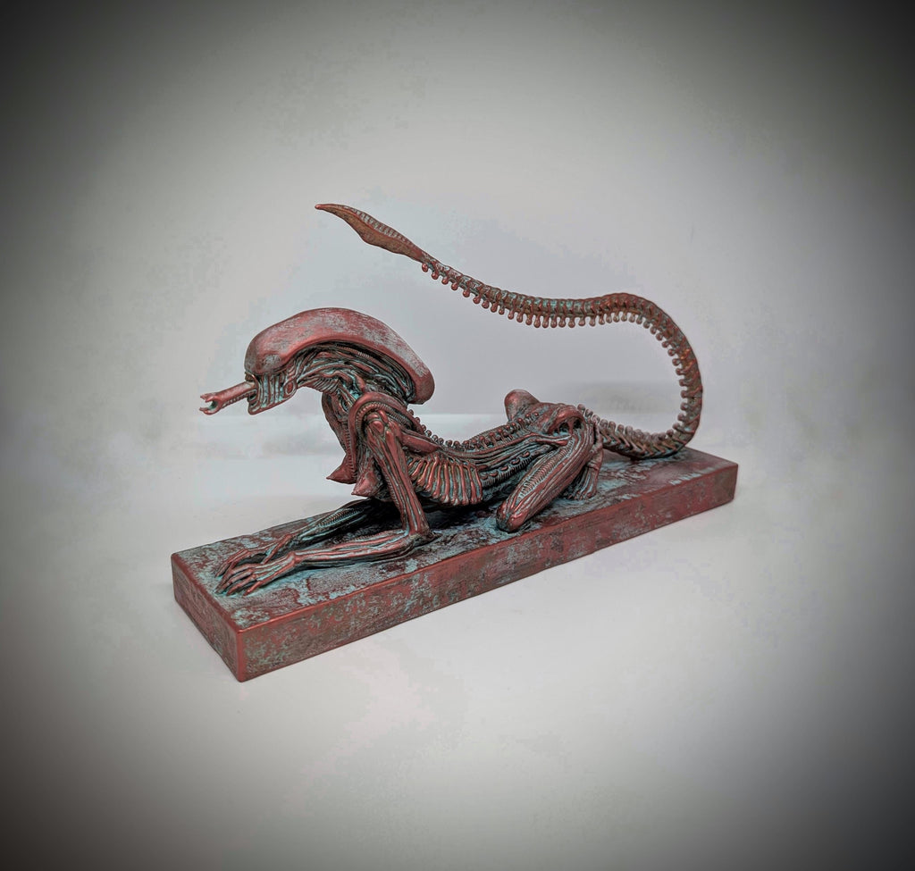 Inspired H.R.Giger Alien Sphinx figure 6.9" (17.5 cm) H x 11.8" (30 cm) L /3D Resin
