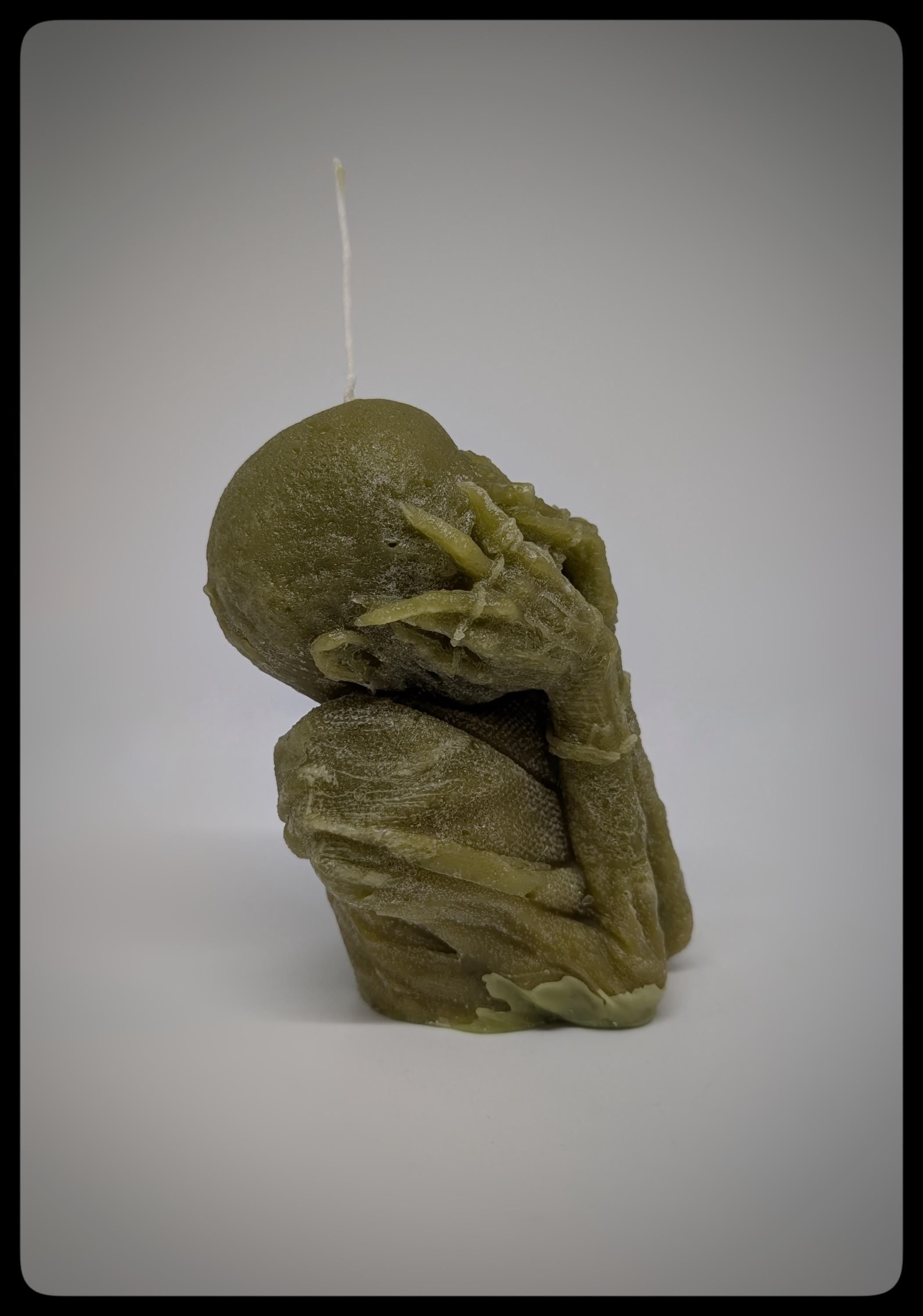 Handmade Gothic Screaming Mummy Candle 5.7 in (14.5 cm ) Tall Wax Art