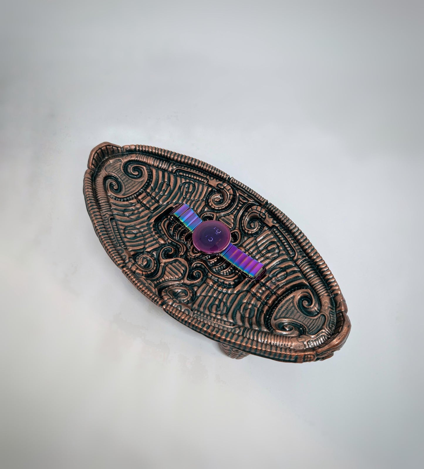 Decorative Tray 3D Resin Sculpture 11in(28 cm) x 5.5in (14 cm)