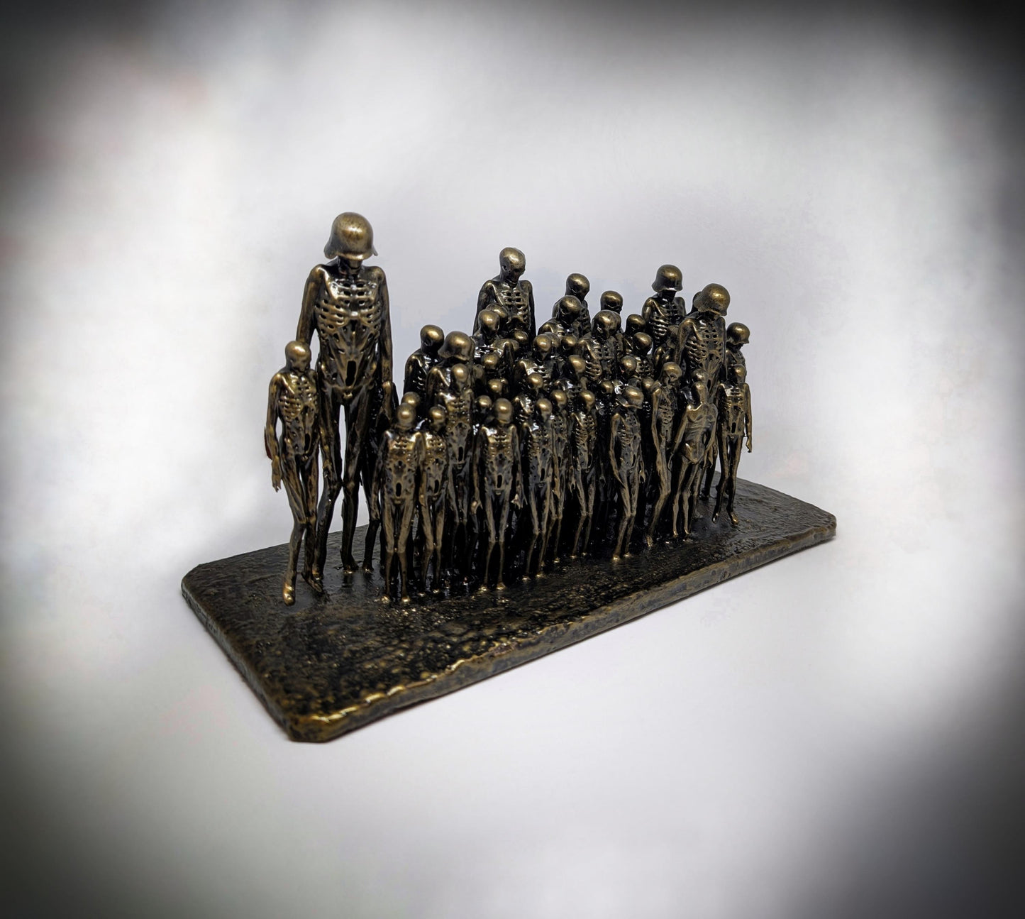 Inspired by Z. Beksiński Silent Wall / Sculpture 3D Resin 7.1" (18cm) x 13.8" (35cm)