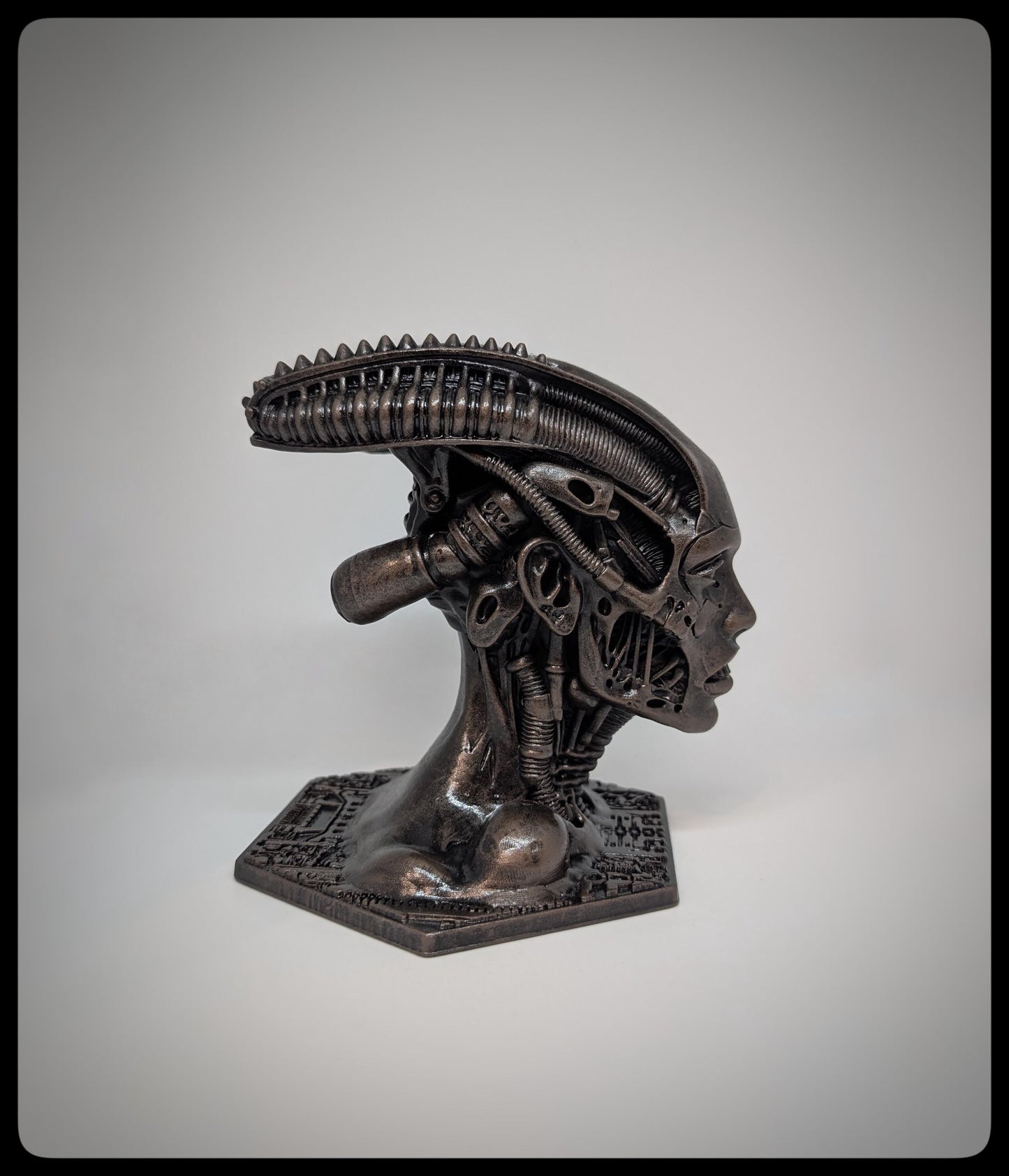 Cyber Head 3D Resin Sculpture 5.9in (15 cm/150 mm) Biomechanical Art