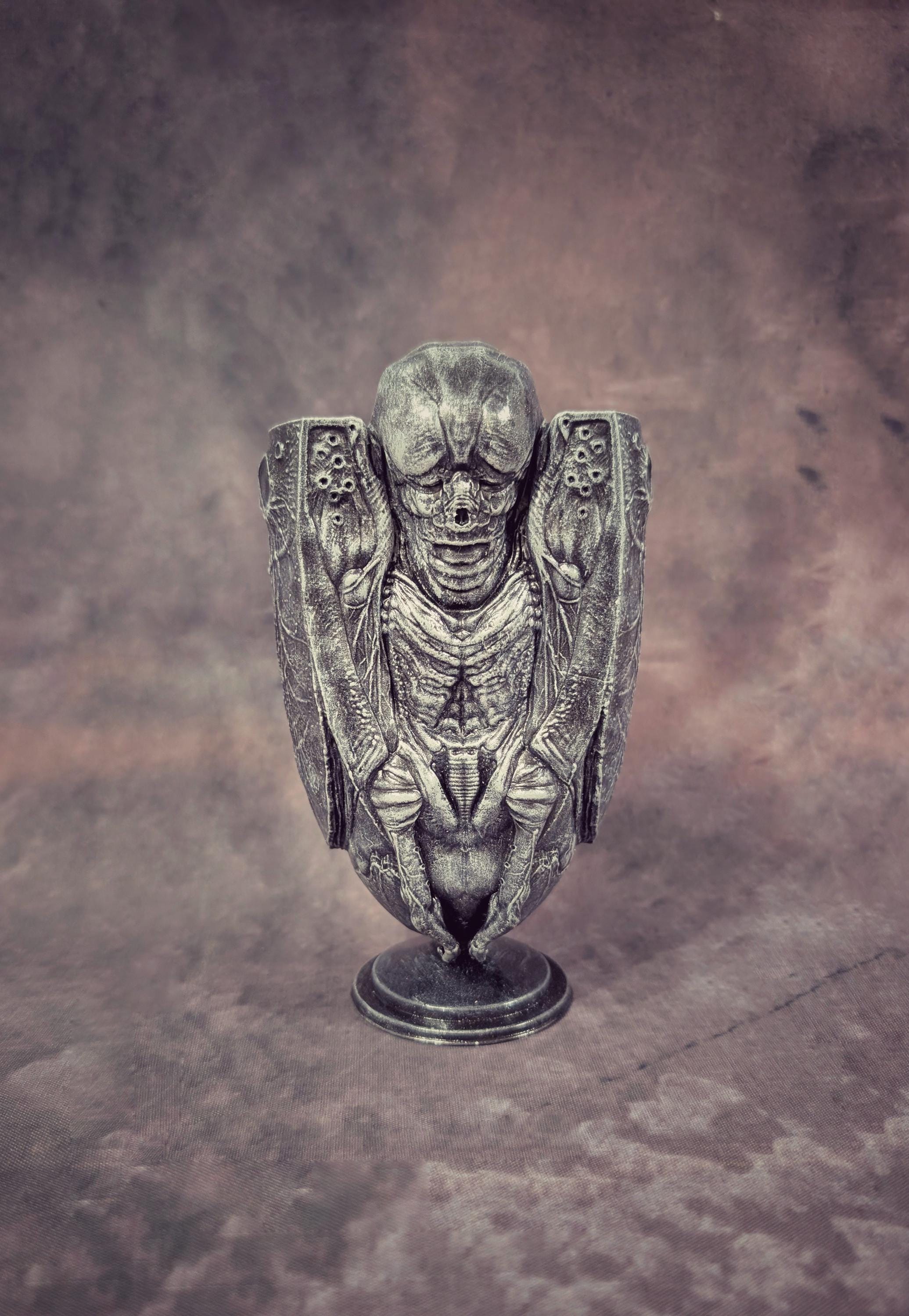 Celestial Being -3D Printed Resin Sculpture / Height 6.5 inch (16.5 cm / 165 mm)
