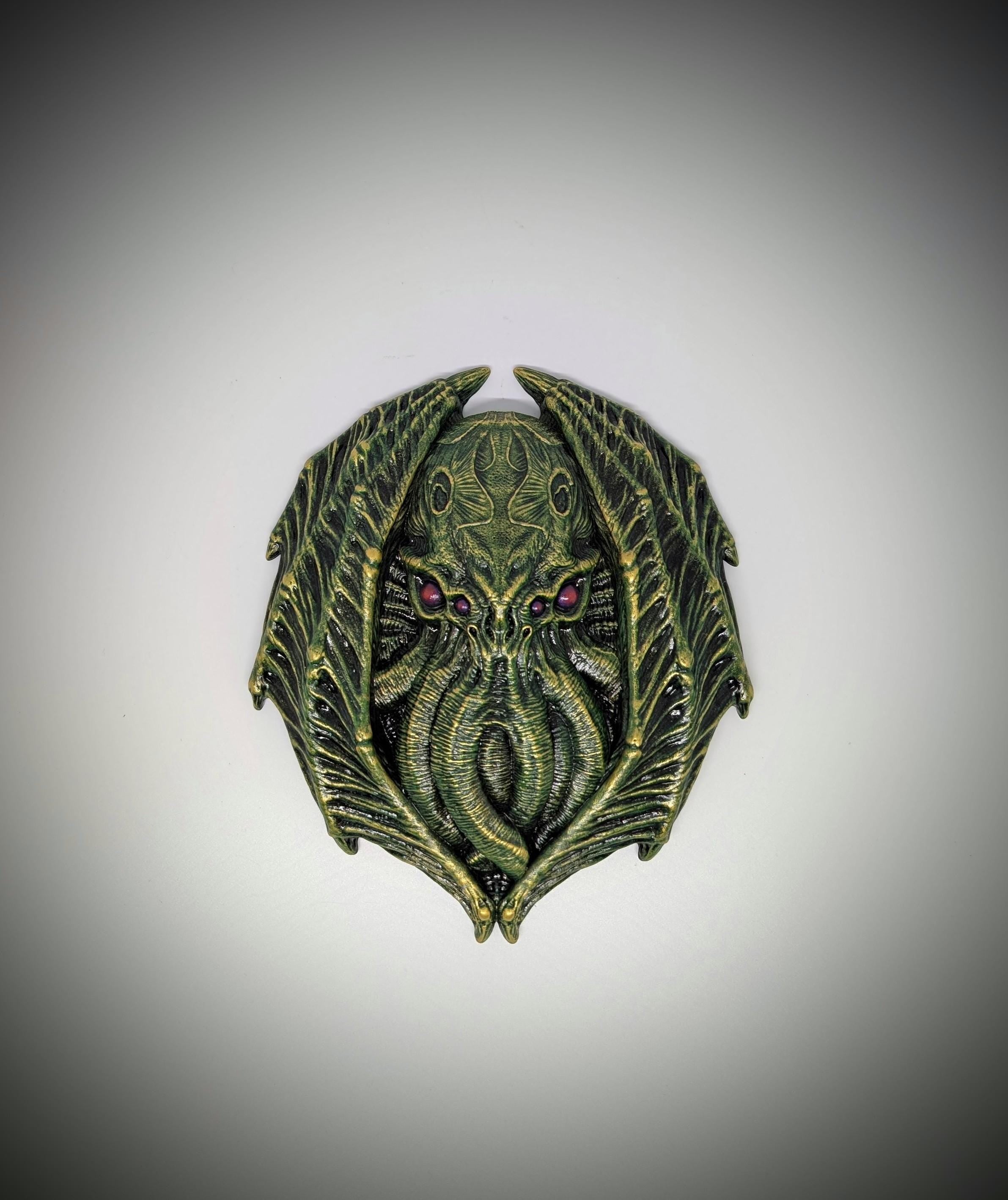 Cthulhu Wall Sculpture Inspired by H.P. Lovecraft / 3D Resin, Height 7.1 in (18 cm/180mm)