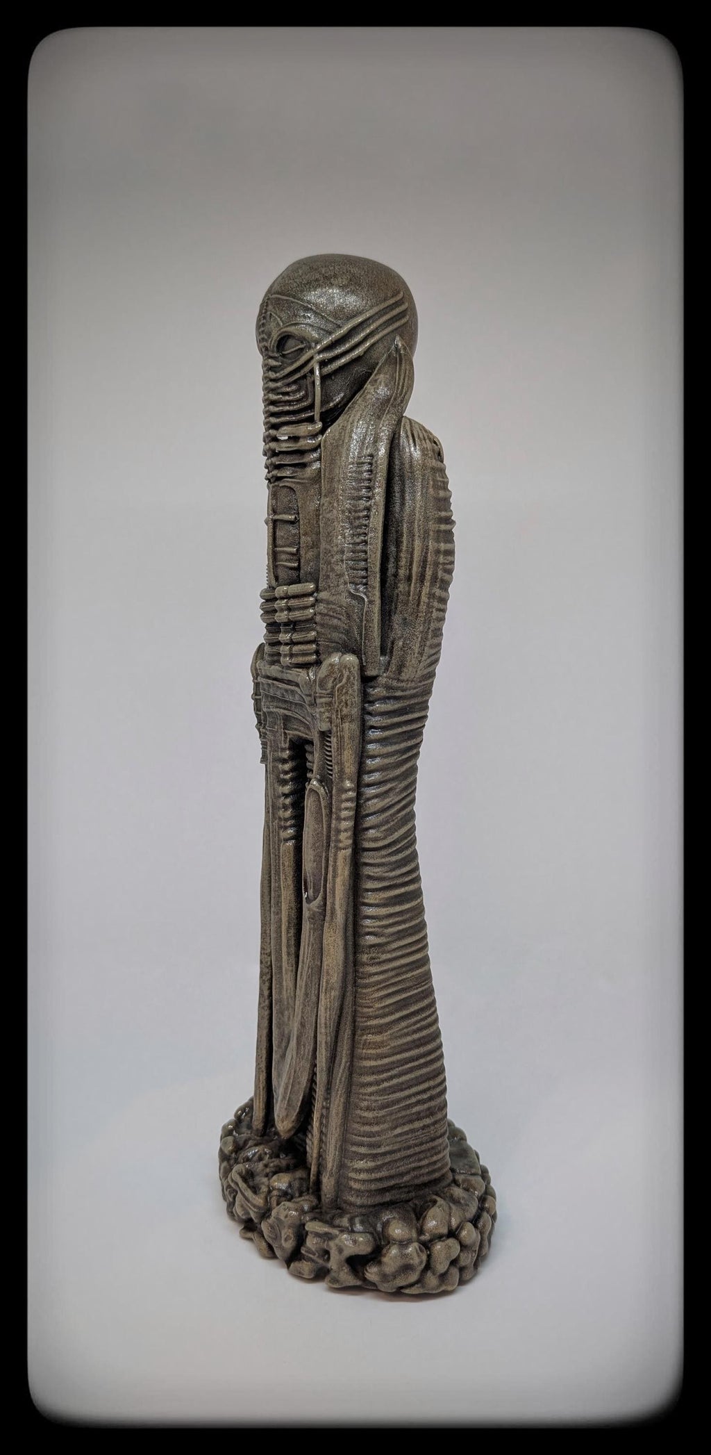 Inspired by H.R. Giger- Samurai Sculpture -12.4 in (31.5cm/315mm) 3D Resin Art