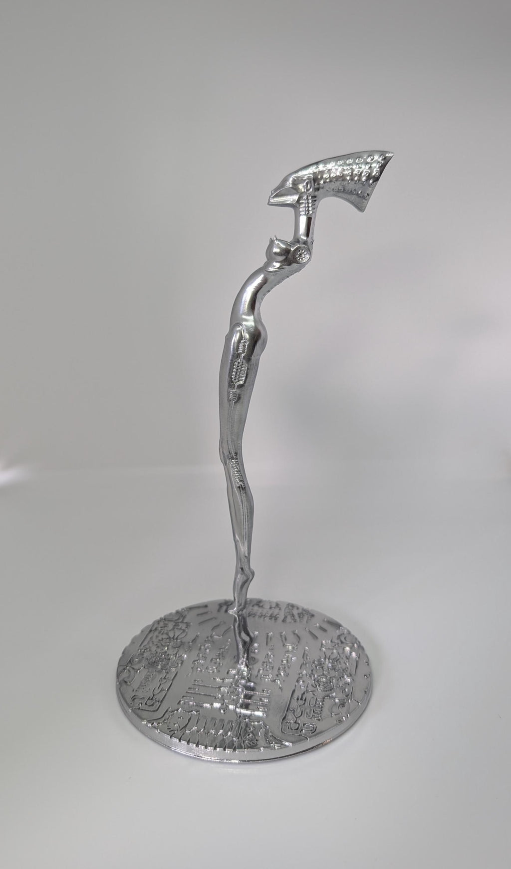 H.R. Giger Inspired Nubian Queen Statue – 3D Printed Resin Art Figure 7.87 "(20cm/ 200mm)
