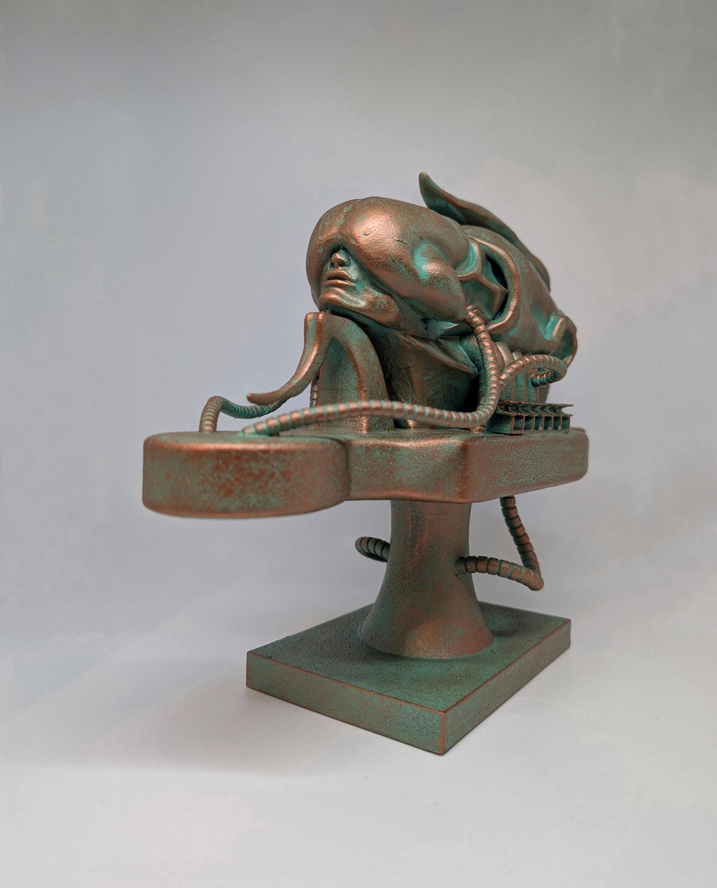 Inspired by H.R. Giger - Biomechanoid (1969) / height 8.66"(22 cm) x length 11.81" (30 cm) / 3D resin sculpture