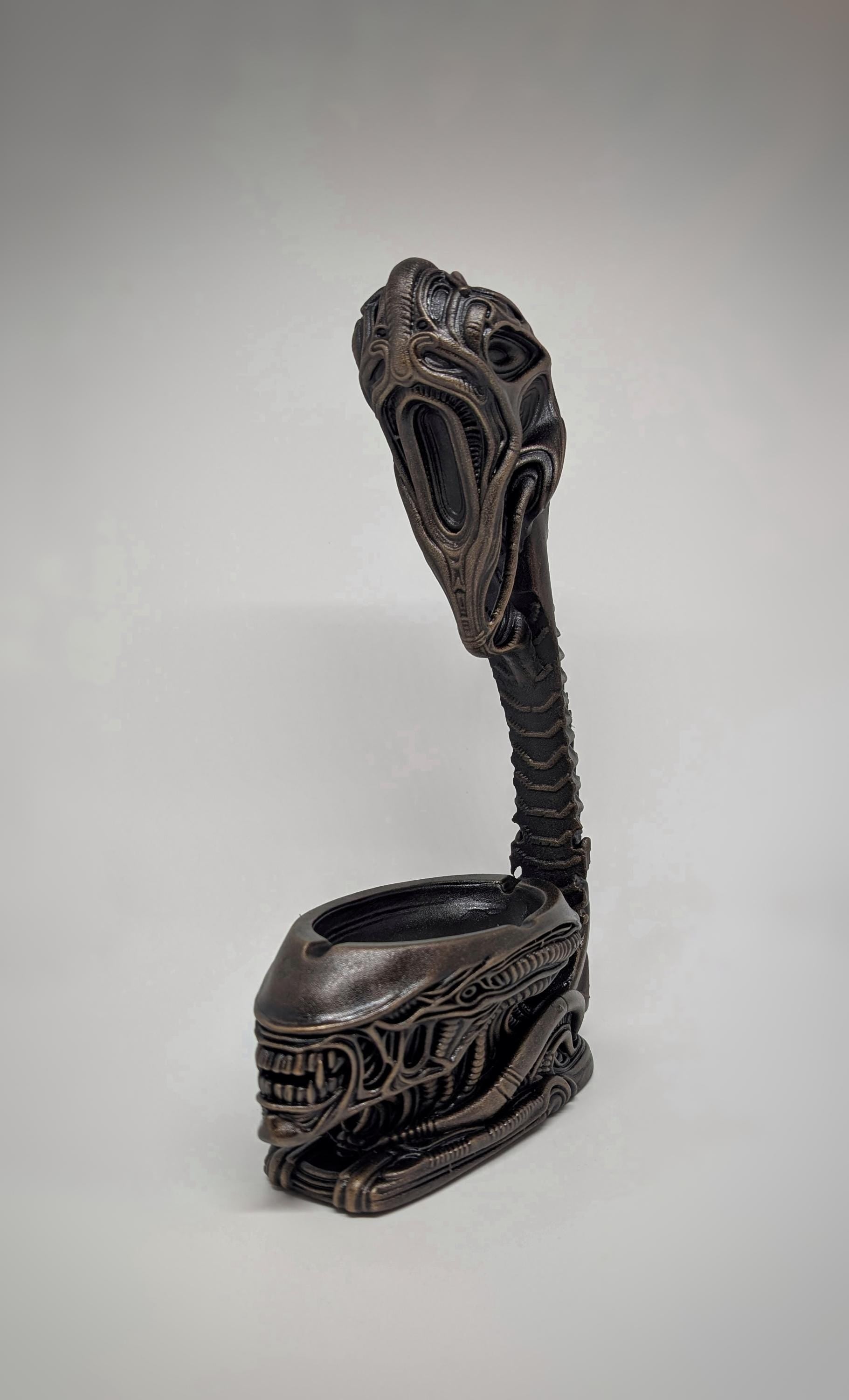 H.R. Giger Style Ashtray 3D Resin Sculpture Height 10.8" (27.5 cm)