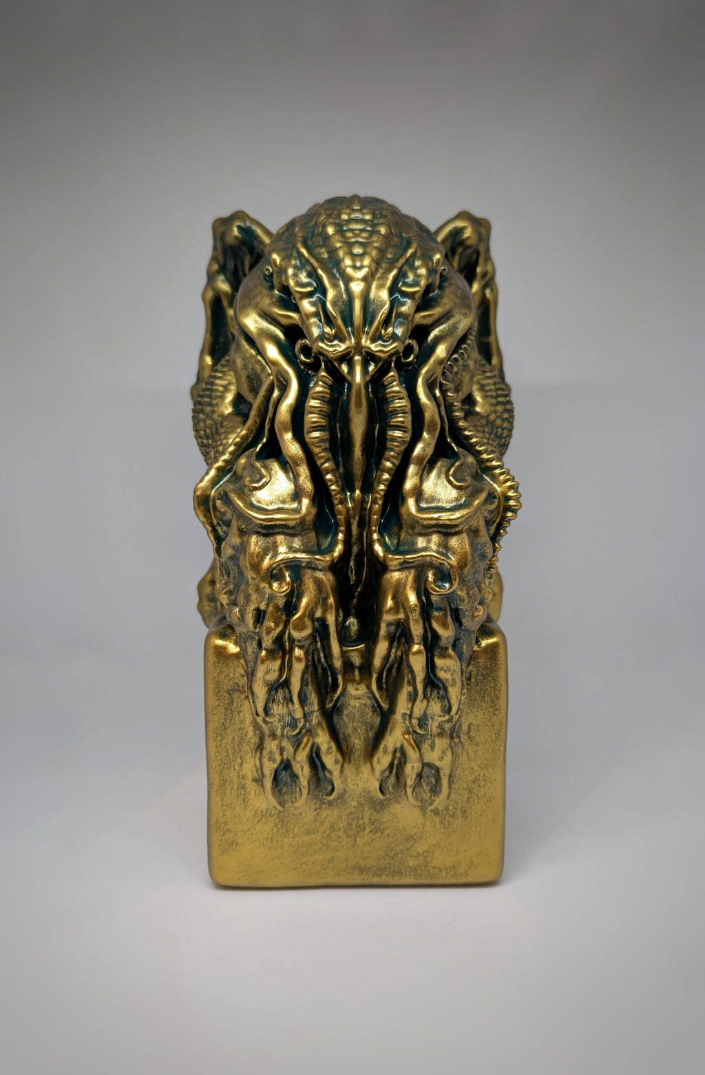 Inspired by H.P. Lovecraft Cthulhu 3D Resin Statue 10.6" (27 cm/270 mm)