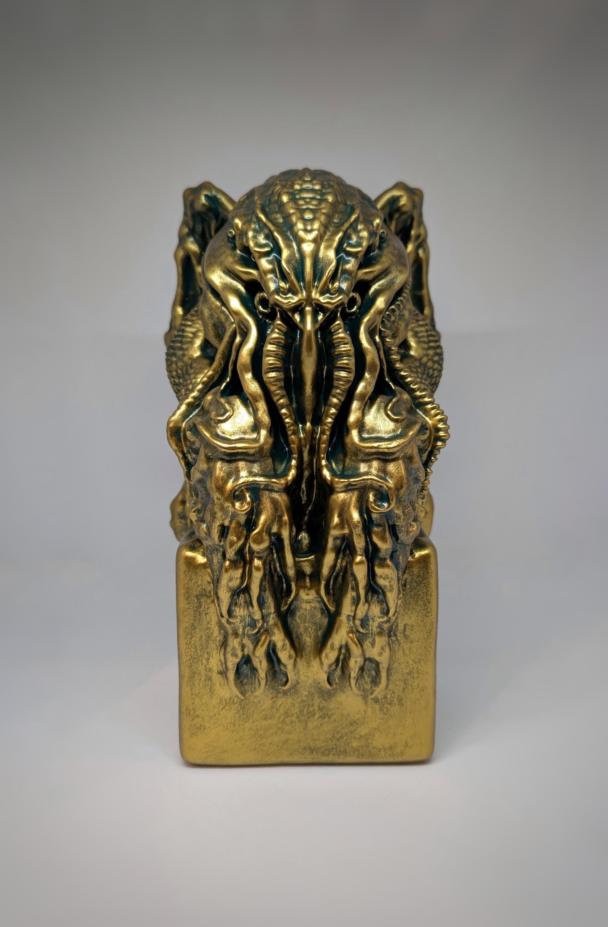 Inspired by H.P. Lovecraft Cthulhu 3D Resin Statue 10.6" (27 cm/270 mm)