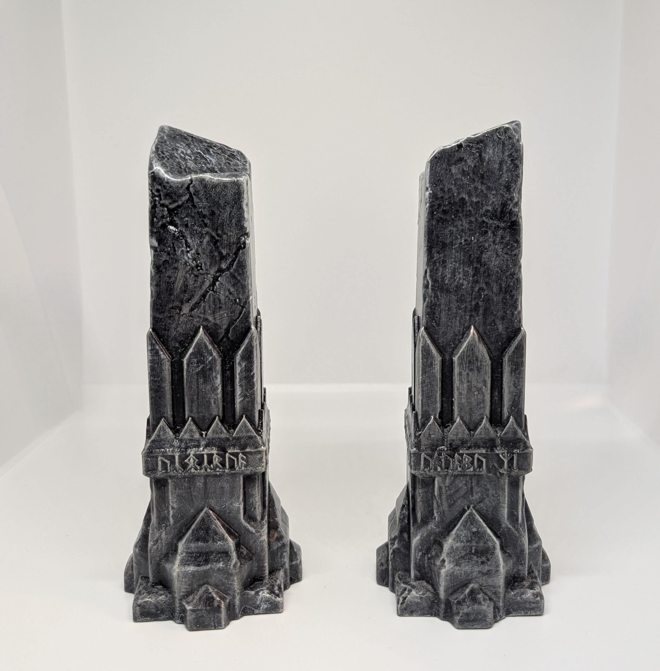 Lord of the Rings – 2x Moria Columns for Games – Height 7.9 inches (20 cm)