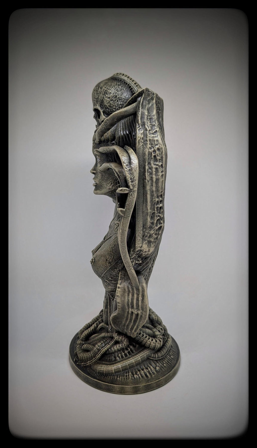 Inspired by H.R. Giger - Anima Mia 3D Resin Sculpture Height 11.4in (29 cm/290mm)