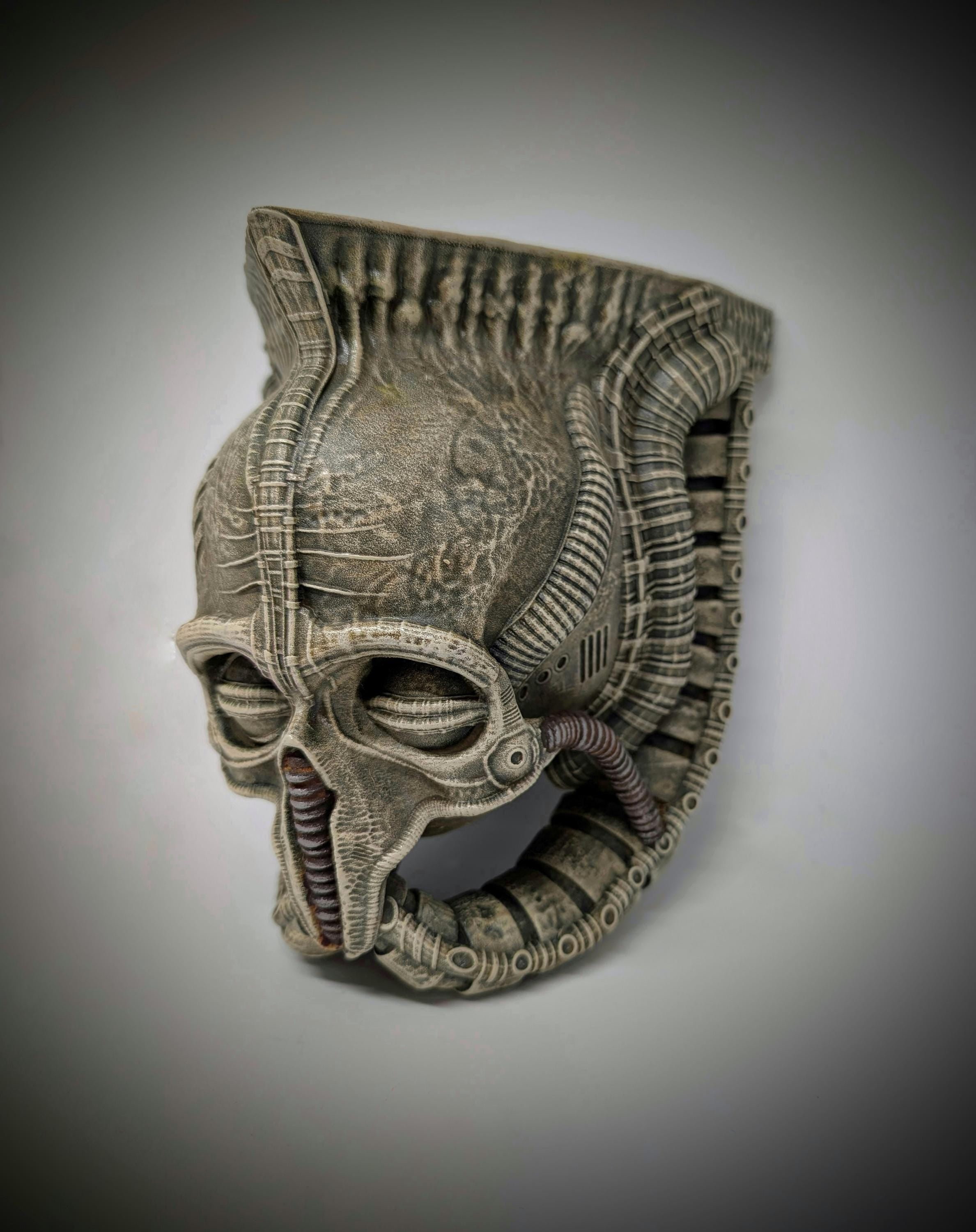 H.R. Giger inspired shelf height 7.9in (20cm/200mm) design by Carlito Brigant
