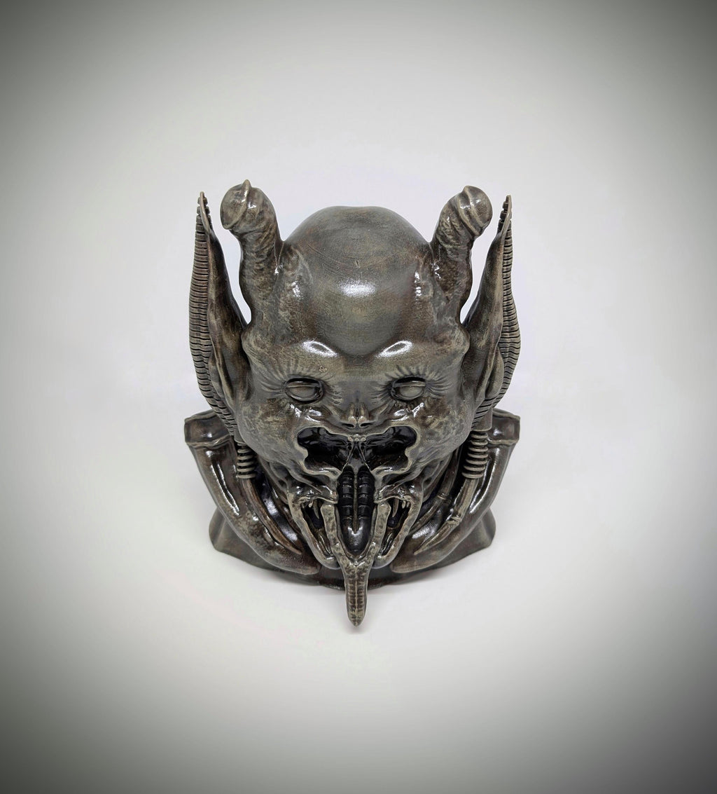 Inspired by H.R. Giger - Demon 3D Resin Sculpture Height 8.27" (21 cm) 3D sculpted by Carlito Brigante