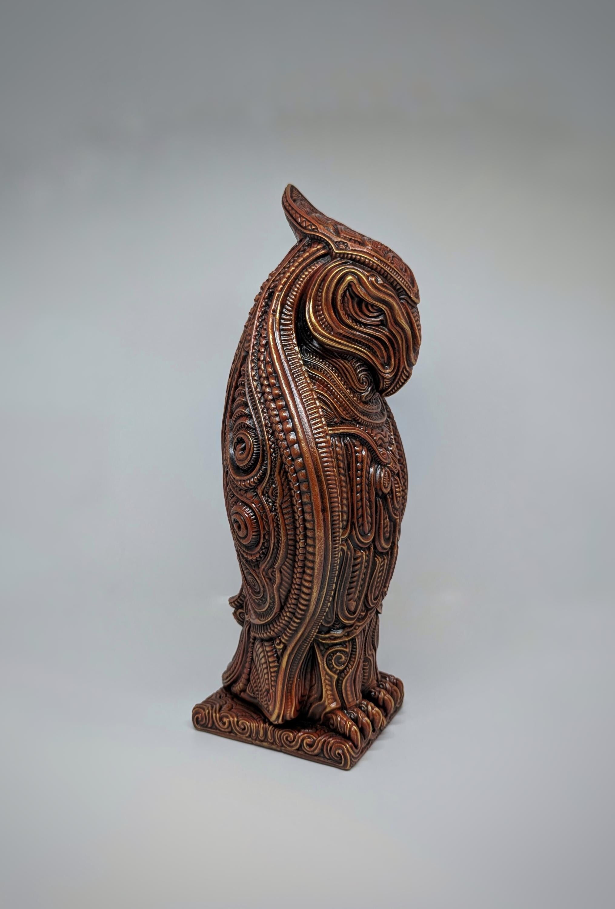 Falcon 3D Resin Sculpture / Height 13.2 in (33.5 cm / 335 mm) / Design by Zane Rogers