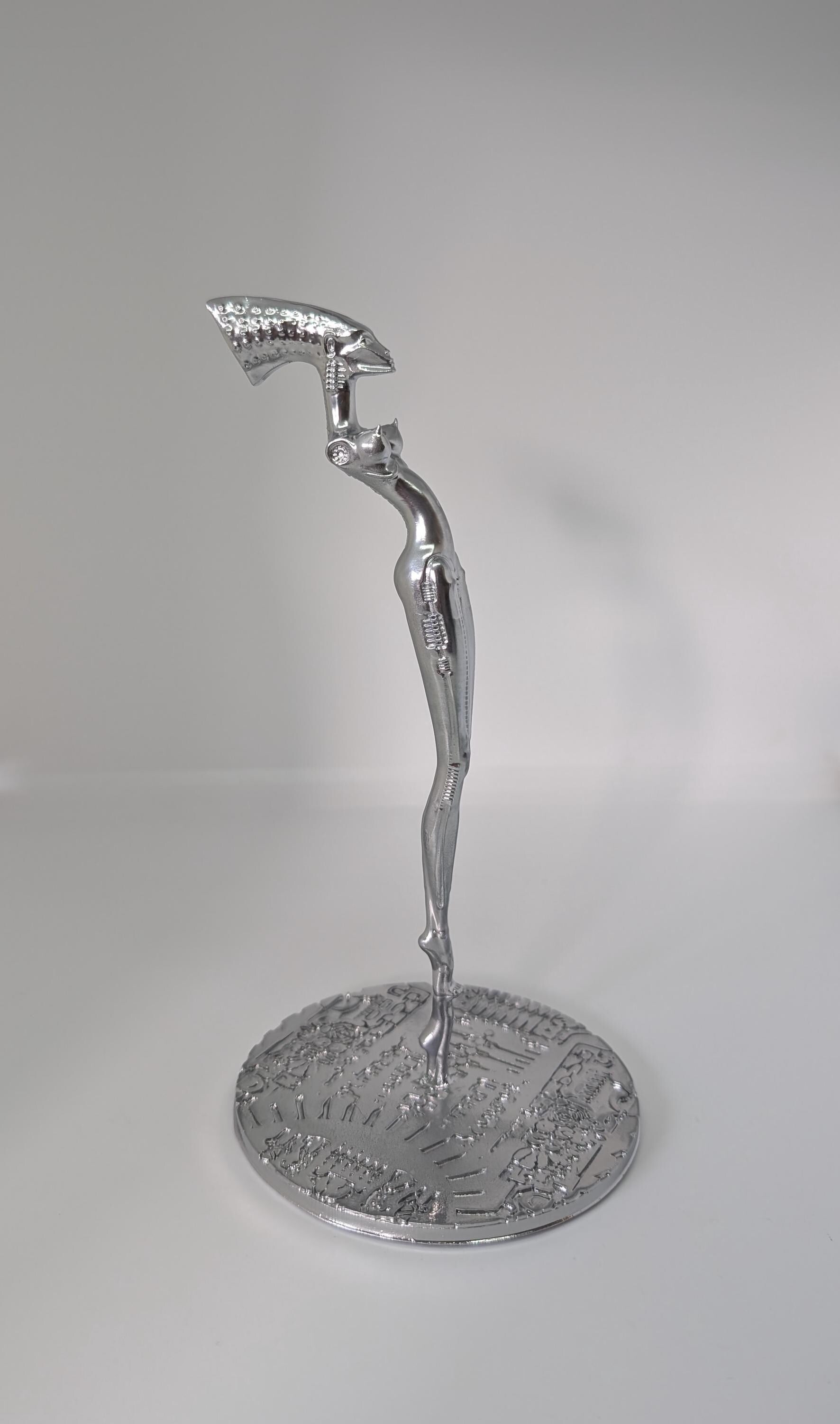 H.R. Giger Inspired Nubian Queen Statue – 3D Printed Resin Art Figure 7.87 "(20cm/ 200mm)