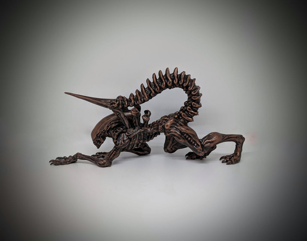 Alien Xenomorph 3D Resin Figure 6.3 in (16 cm/160mm) x 12.6 in (32 cm/320mm)