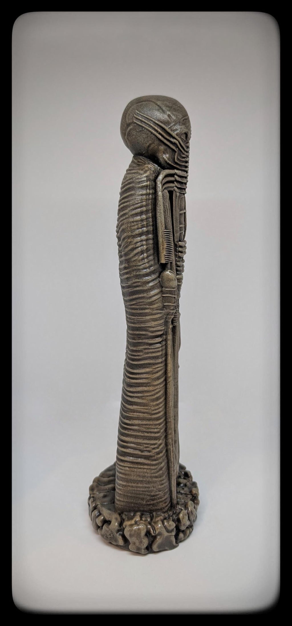 Inspired by H.R. Giger- Samurai Sculpture -12.4 in (31.5cm/315mm) 3D Resin Art