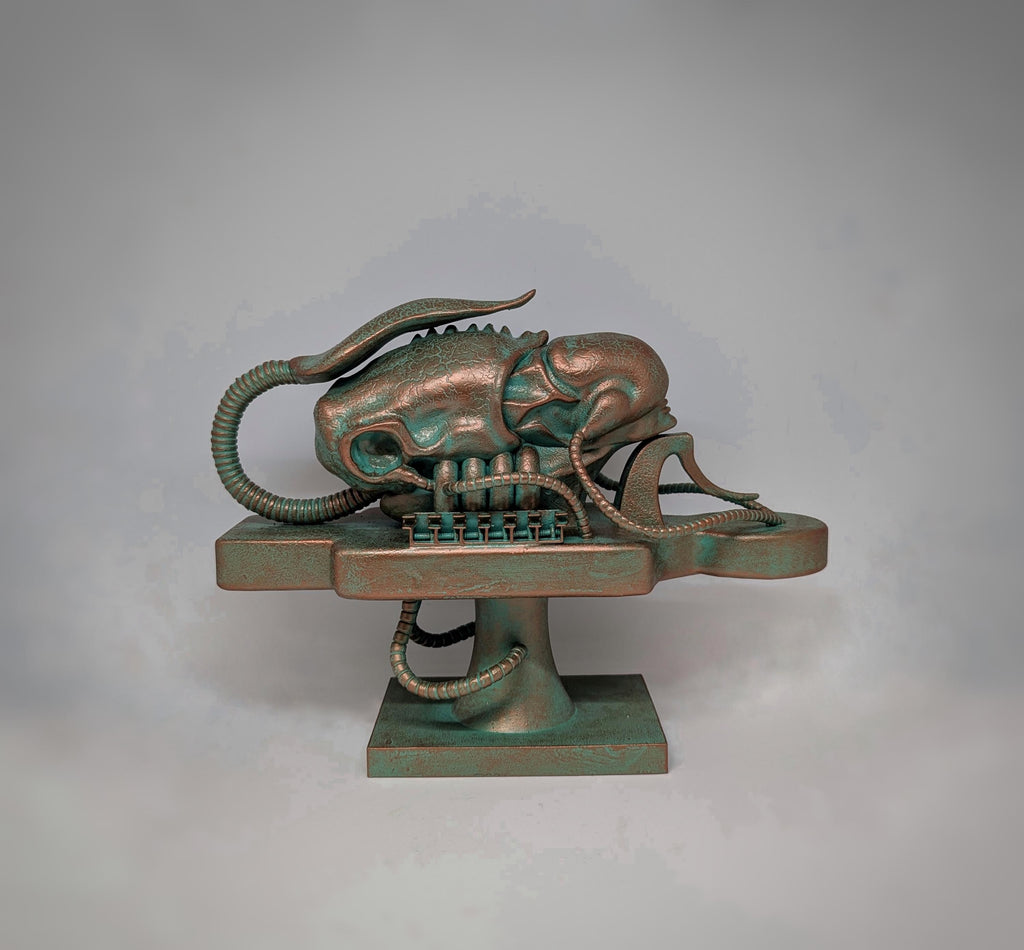 Inspired by H.R. Giger - Biomechanoid (1969) / height 8.66"(22 cm) x length 11.81" (30 cm) / 3D resin sculpture