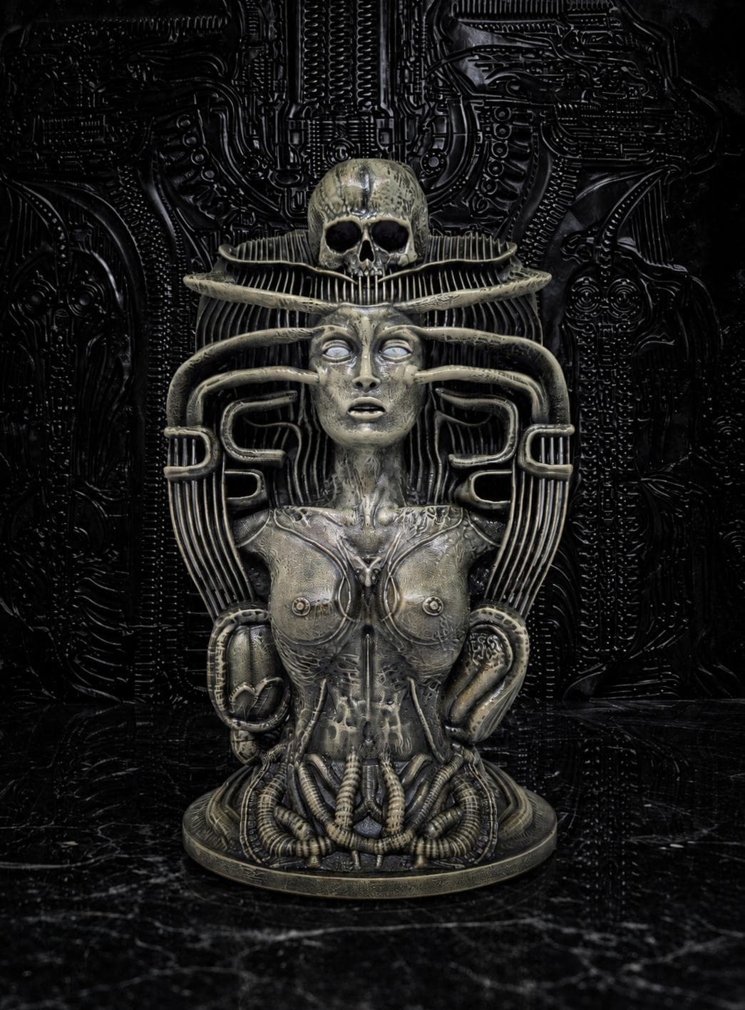 Inspired by H.R. Giger - Anima Mia 3D Resin Sculpture Height 11.4in (29 cm/290mm)