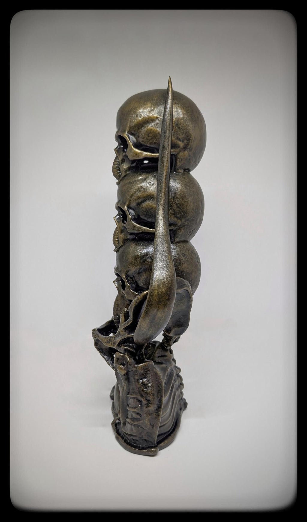 Inspired H.R. Giger - Harkonnen 3D resin ABS like 11.42" (29 cm / 290 mm)
