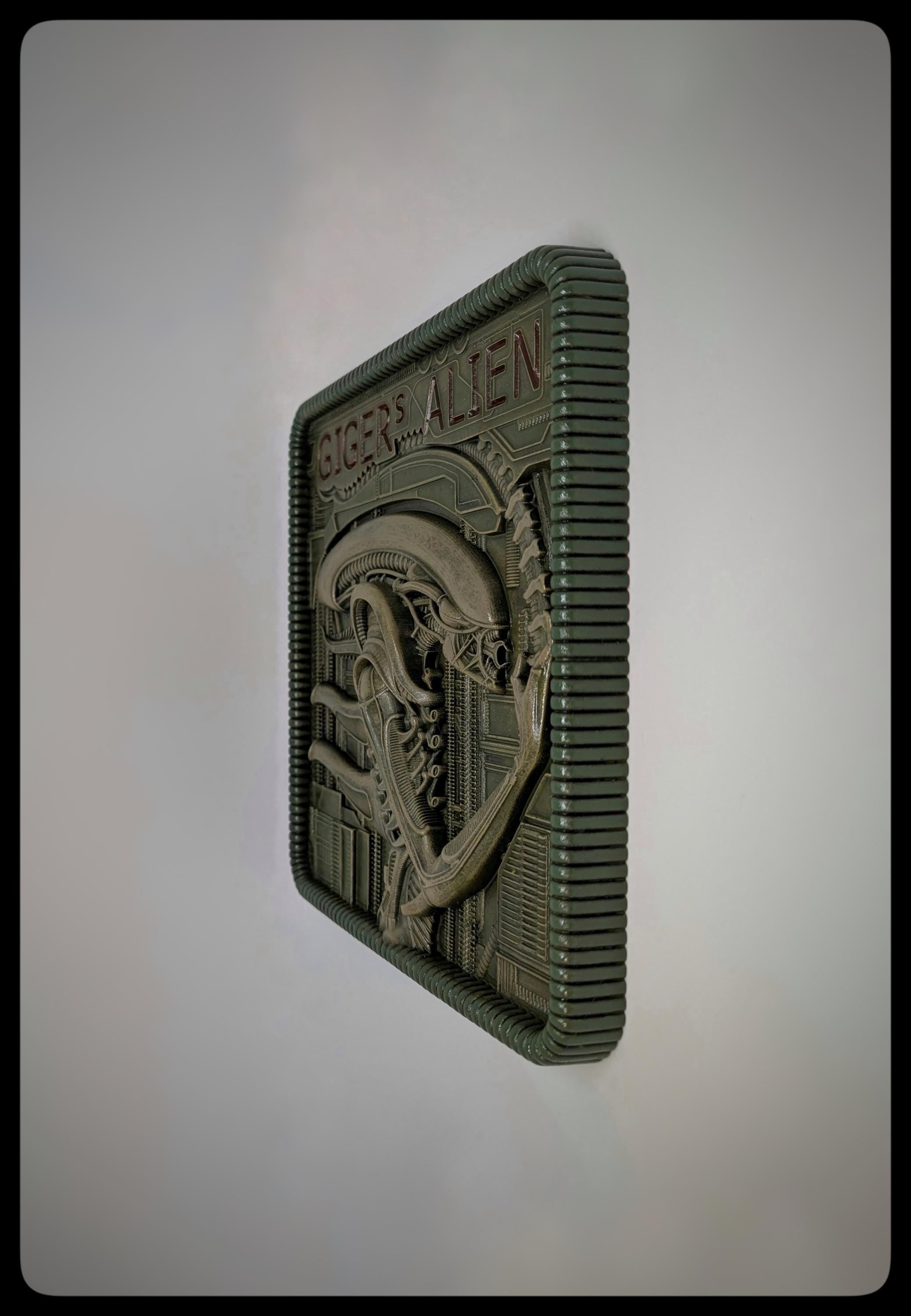 Inspired by H.R. Giger – Alien Wall Plaque 10.2 in (26 cm / 260 mm) 3D Resin Art