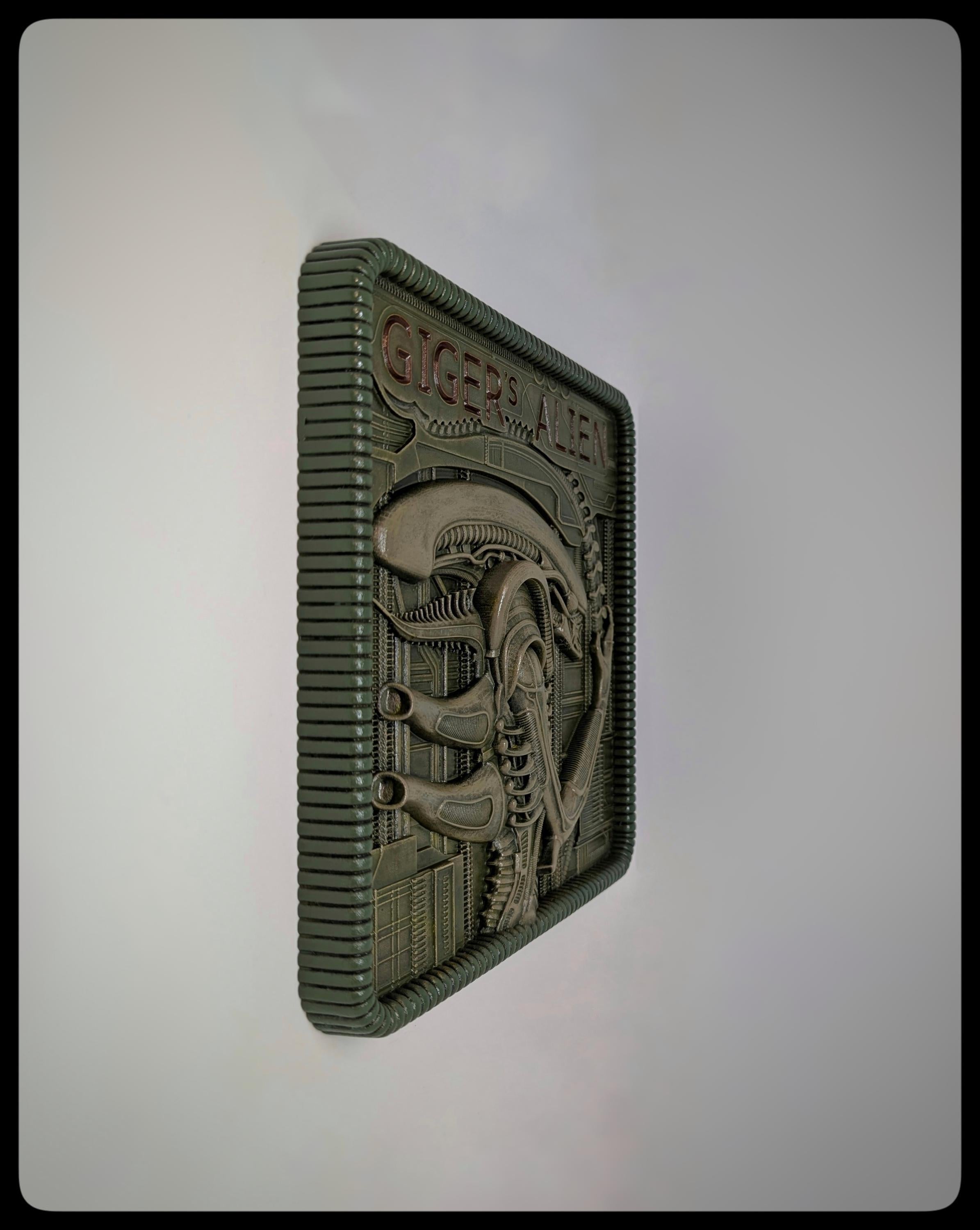 Inspired by H.R. Giger – Alien Wall Plaque 10.2 in (26 cm / 260 mm) 3D Resin Art
